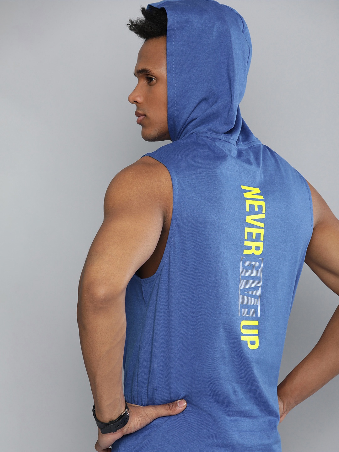 HRX By Hrithik Roshan Training Men Satin Sky Bio-Wash Typography Tshirts, Blue
HRX By Hrithik Roshan Training Men Satin Sky Bio-Wash Typography Tshirts, Blue