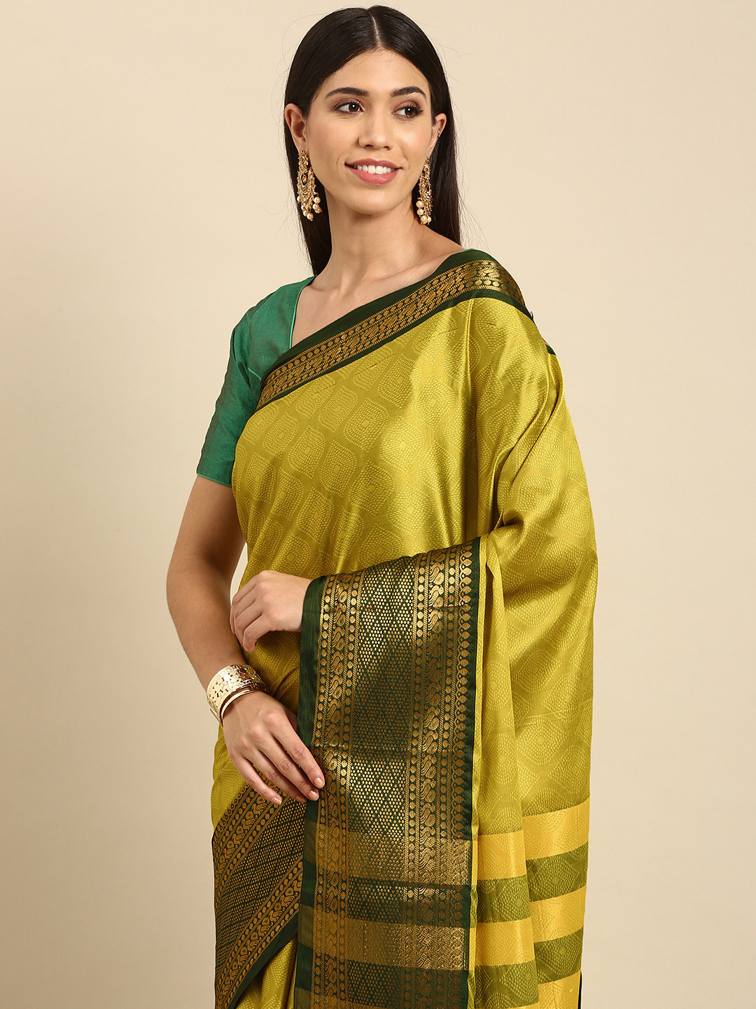 Anouk Yellow & Green Ethnic Motifs Woven Design Silk Blend Banarasi Saree
Anouk Yellow & Green Ethnic Motifs Woven Design Silk Blend Banarasi Saree