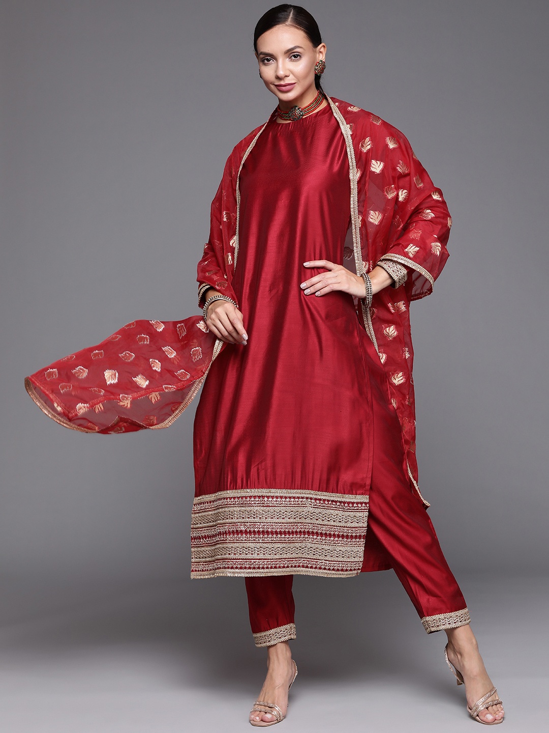 Indo Era Women Red Ethnic Motifs Embroidered Liva Kurta with Palazzos & With Dupatta
Indo Era Women Red Ethnic Motifs Embroidered Liva Kurta with Palazzos & With Dupatta