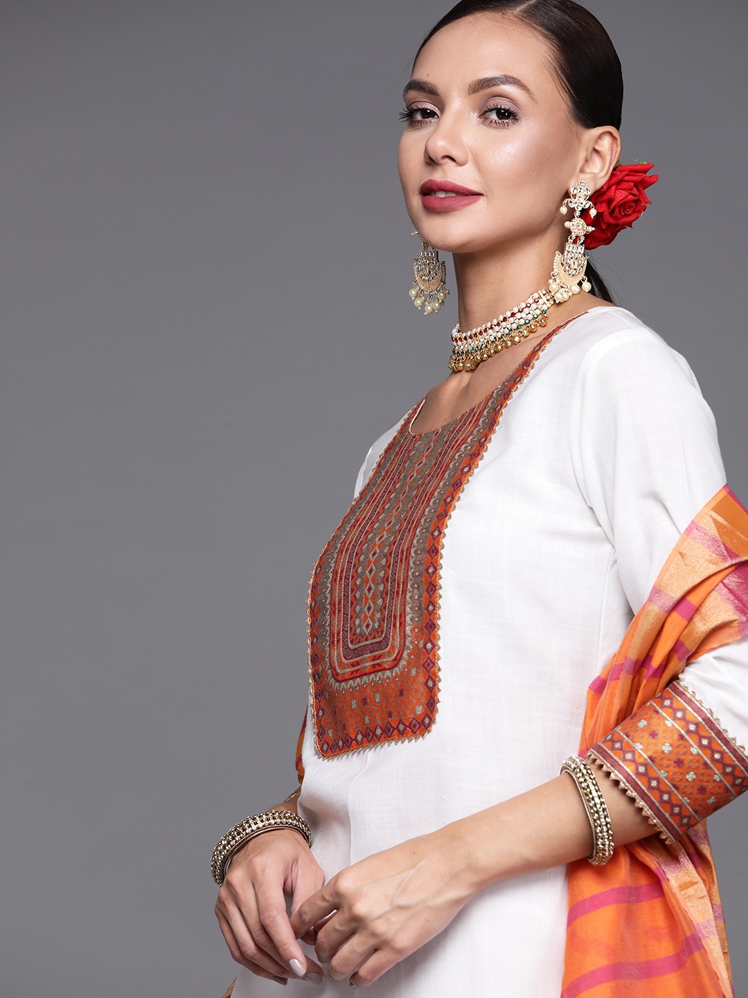 Indo Era Women White Ethnic Motifs Yoke Design Gotta Patti Kurta with Palazzos & With Dupatta
Indo Era Women White Ethnic Motifs Yoke Design Gotta Patti Kurta with Palazzos & With Dupatta