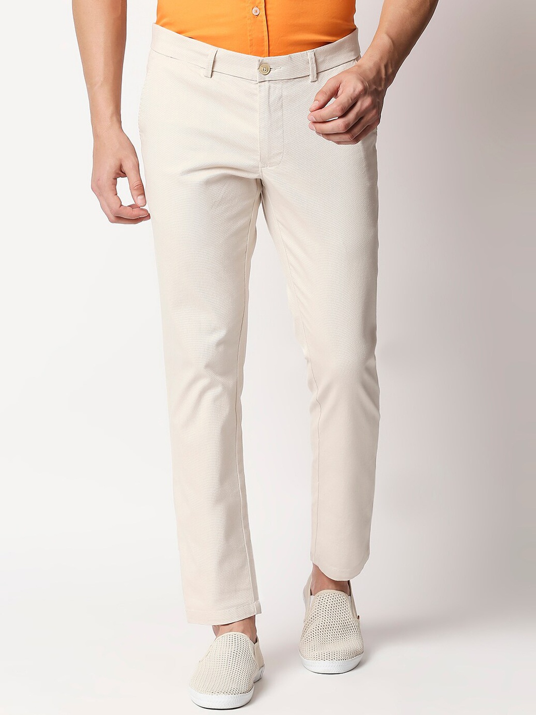 Basics Men Beige Tapered Fit Trousers
