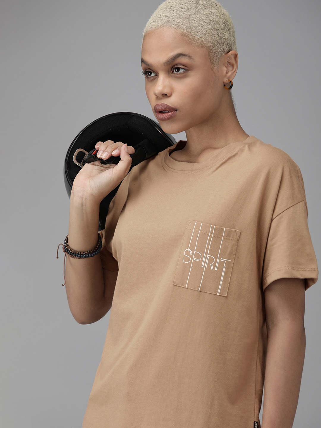The Roadster Lifestyle Co Women Beige Printed Drop-Shoulder Sleeves Pure Cotton T-shirt
The Roadster Lifestyle Co Women Beige Printed Drop-Shoulder Sleeves Pure Cotton T-shirt