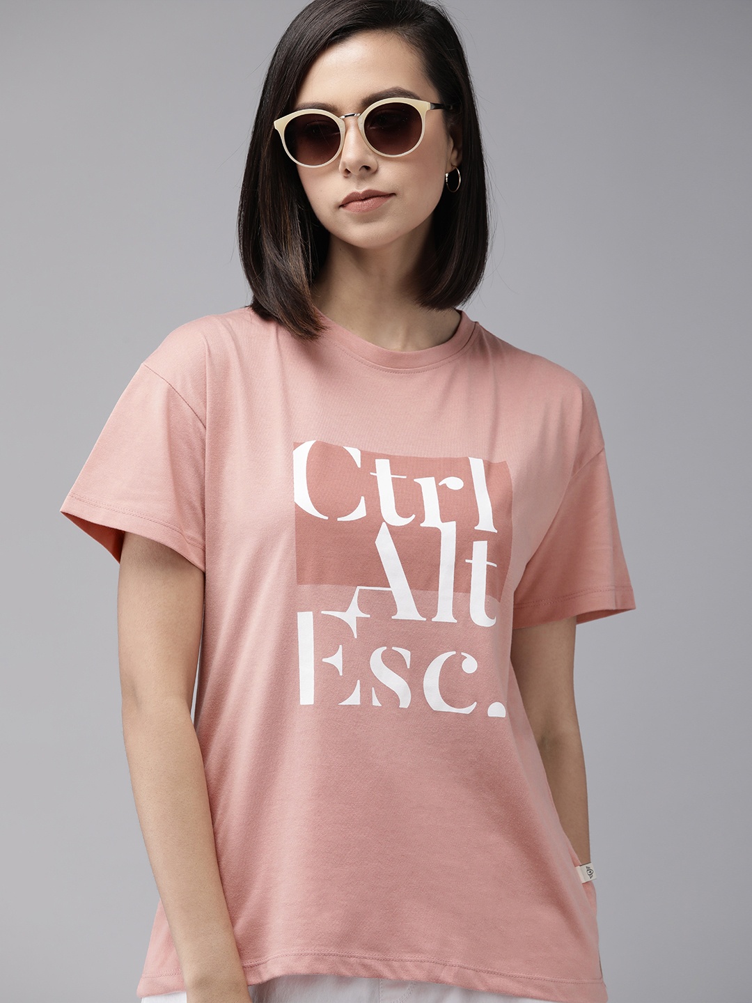 Roadster Women Peach-Coloured & White Printed Drop-Shoulder Pure Cotton Sleeves T-shirt
Roadster Women Peach-Coloured & White Printed Drop-Shoulder Pure Cotton Sleeves T-shirt
