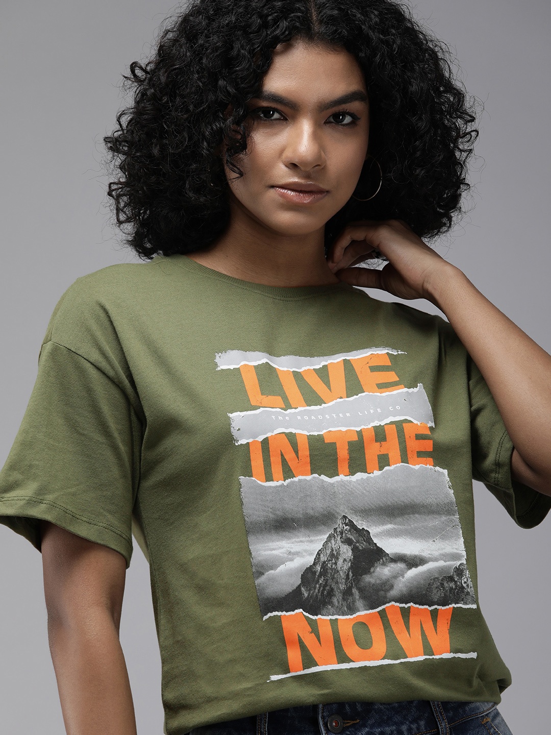 Roadster Women Olive Green & Orange Printed Drop-Shoulder Sleeves Pure Cotton Boxy T-shirt
Roadster Women Olive Green & Orange Printed Drop-Shoulder Sleeves Pure Cotton Boxy T-shirt