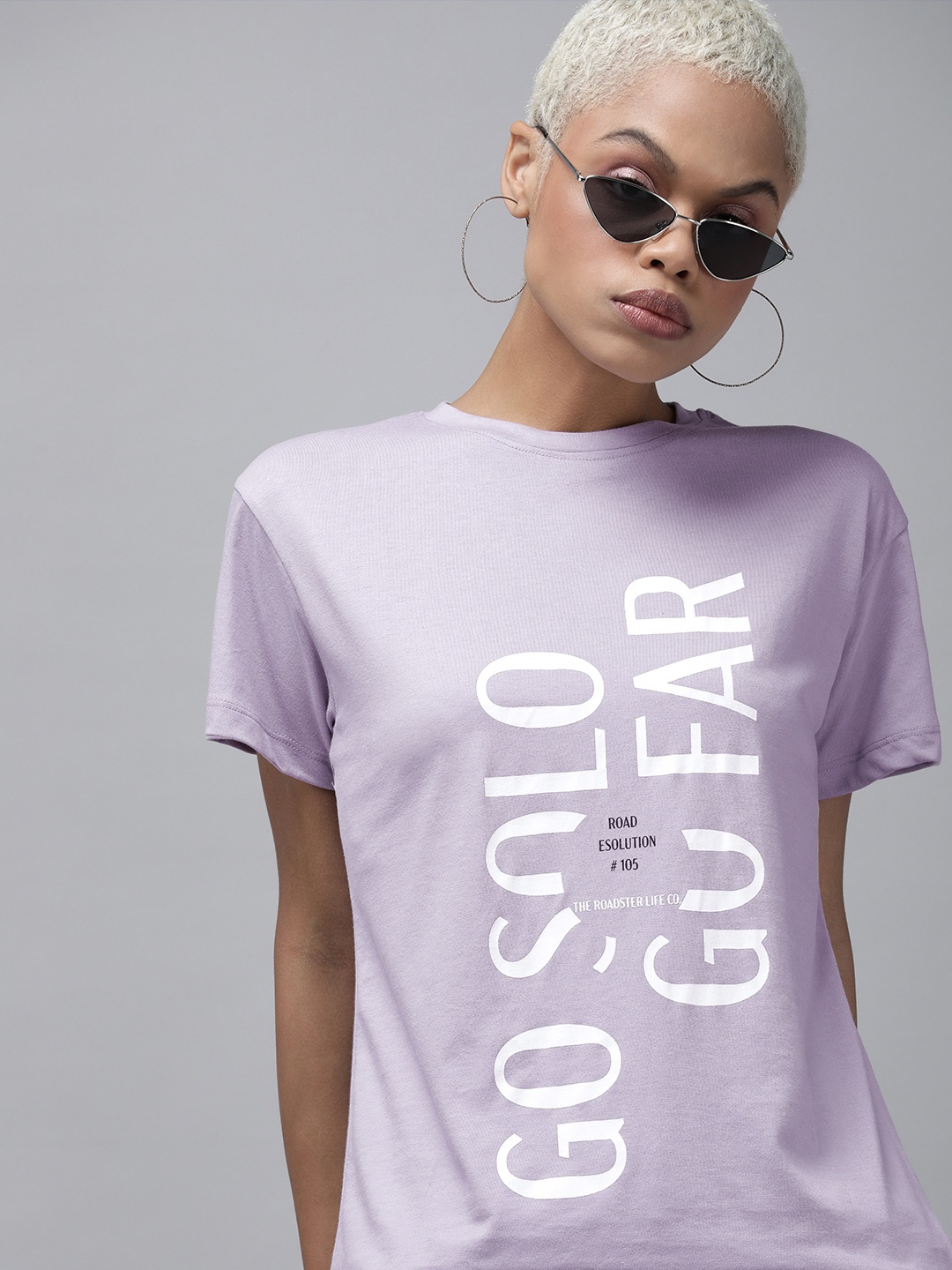 The Roadster Lifestyle Co Women Lavender & White Printed Drop-Shoulder Sleeves Pure Cotton T-shirt
The Roadster Lifestyle Co Women Lavender & White Printed Drop-Shoulder Sleeves Pure Cotton T-shirt