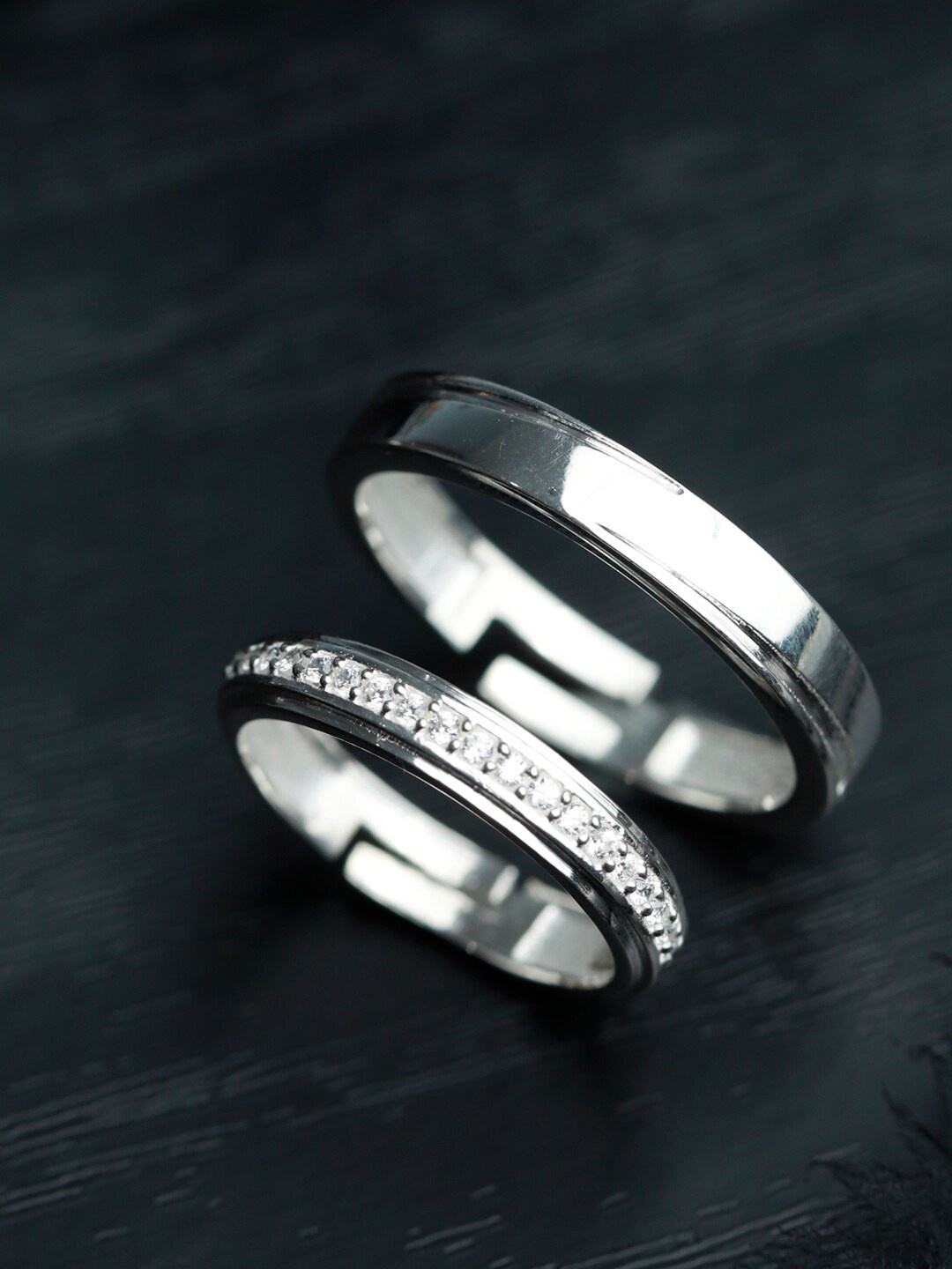SHEER by Priyaasi Set Of 2 Silver-Plated 925 Sterling Silver AD Adjustable Finger Ring
SHEER by Priyaasi Set Of 2 Silver-Plated 925 Sterling Silver AD Adjustable Finger Ring
