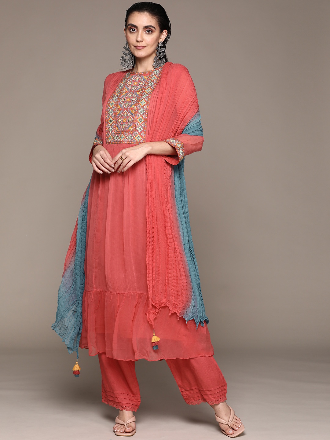 Ritu Kumar Women Coral Ethnic Motifs Embroidered Kurta with Trousers & With Dupatta
Ritu Kumar Women Coral Ethnic Motifs Embroidered Kurta with Trousers & With Dupatta