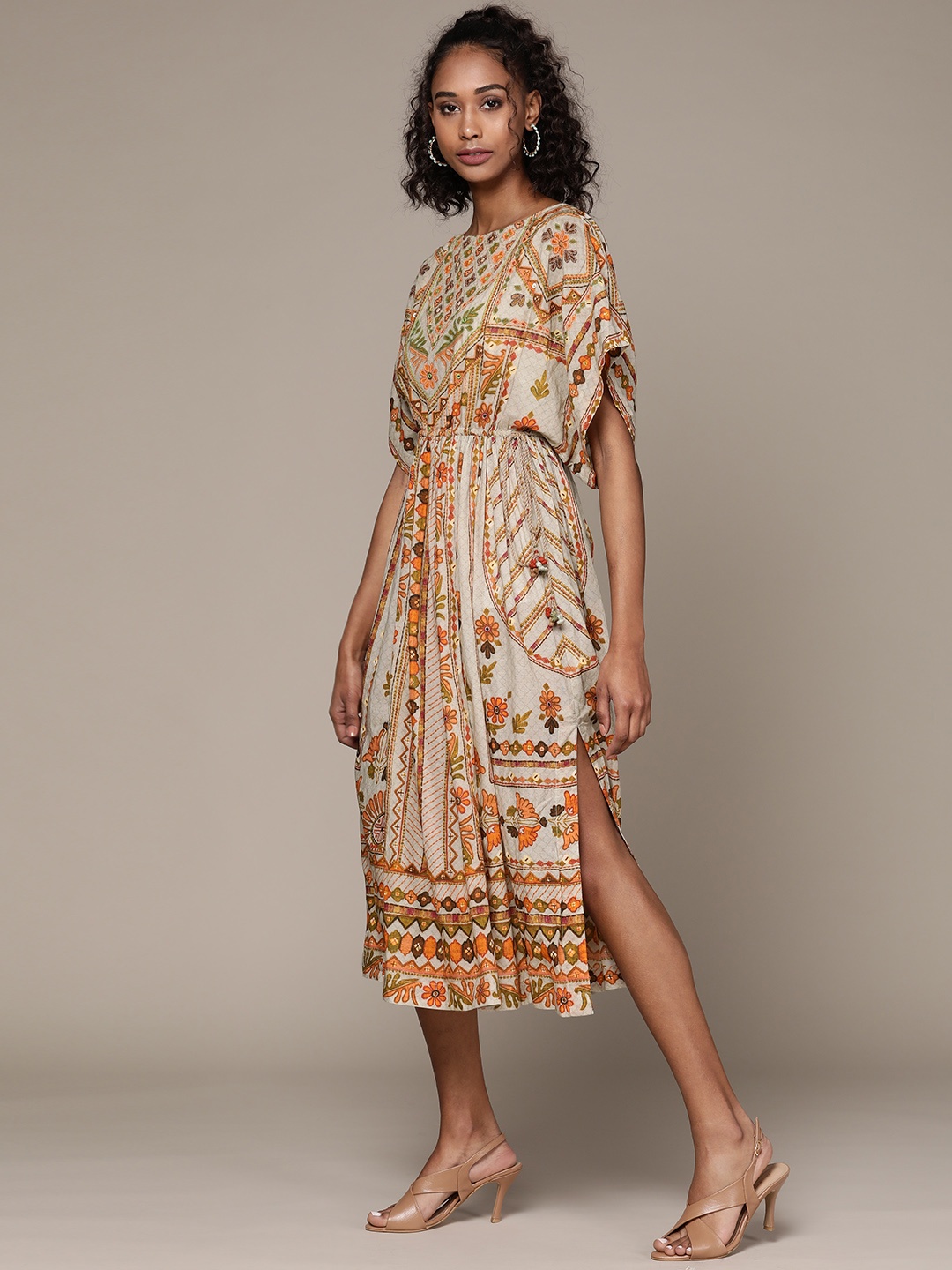 Ritu Kumar Off White & Green Ethnic Motifs Print & Embroidered Boat Neck Kaftan Midi Dress
Ritu Kumar Off White & Green Ethnic Motifs Print & Embroidered Boat Neck Kaftan Midi Dress