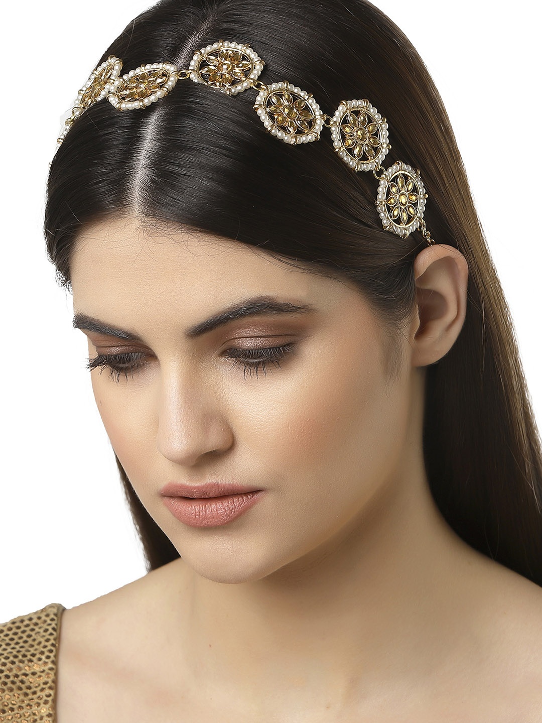 KARATCART Women Gold-Toned & White Handcrafted Gold Plated Floral Kundan-Studded Hairband
KARATCART Women Gold-Toned & White Handcrafted Gold Plated Floral Kundan-Studded Hairband