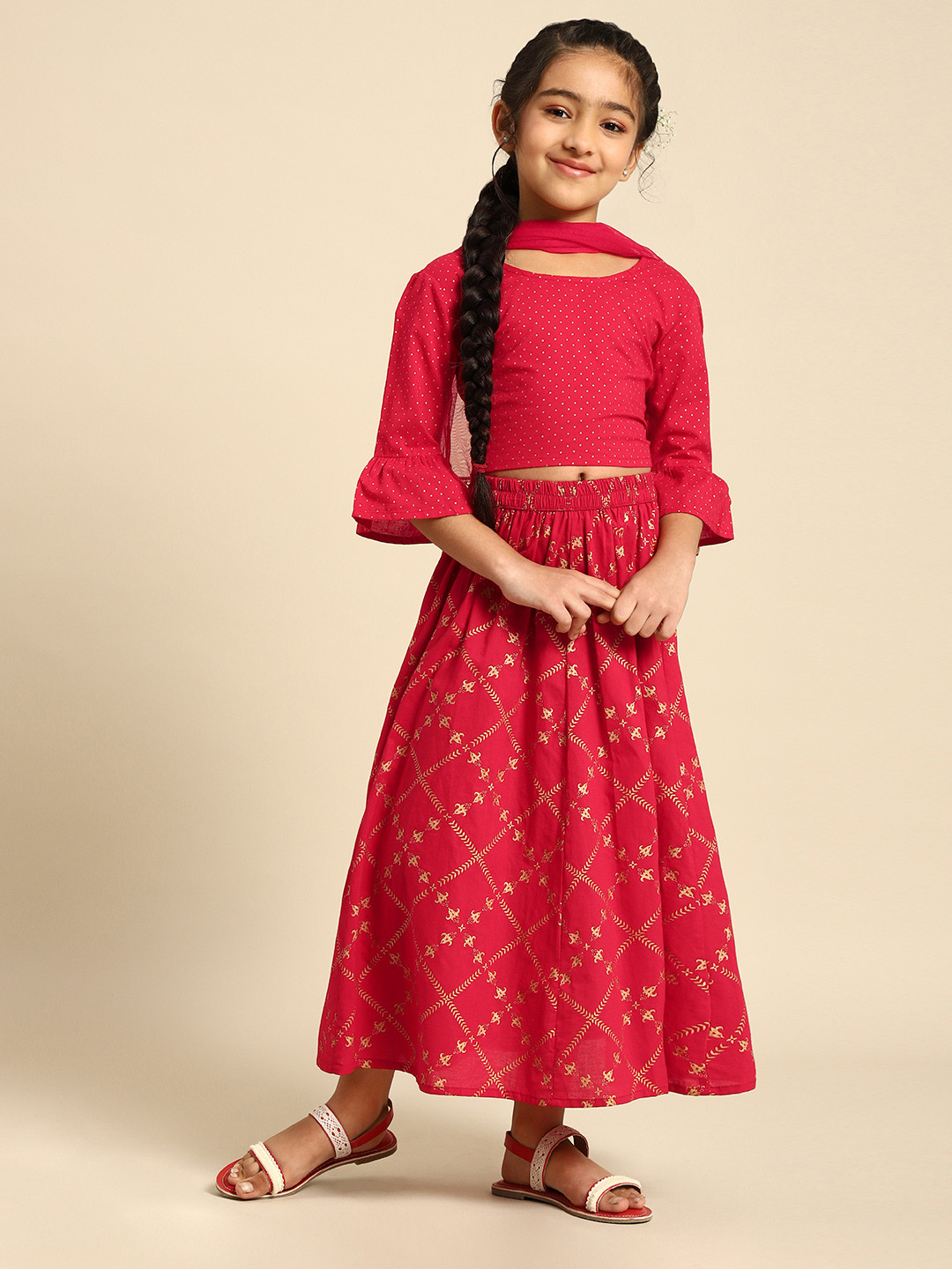 House of Pataudi Girls Red Pure Cotton Printed Ready to Wear Lehenga & Blouse With Dupatta
House of Pataudi Girls Red Pure Cotton Printed Ready to Wear Lehenga & Blouse With Dupatta