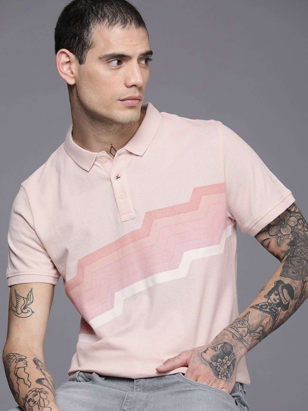 WROGN Men Peach-Coloured & Pink Colourblocked Polo Collar Pure Cotton Slim Fit T-shirt
WROGN Men Peach-Coloured & Pink Colourblocked Polo Collar Pure Cotton Slim Fit T-shirt