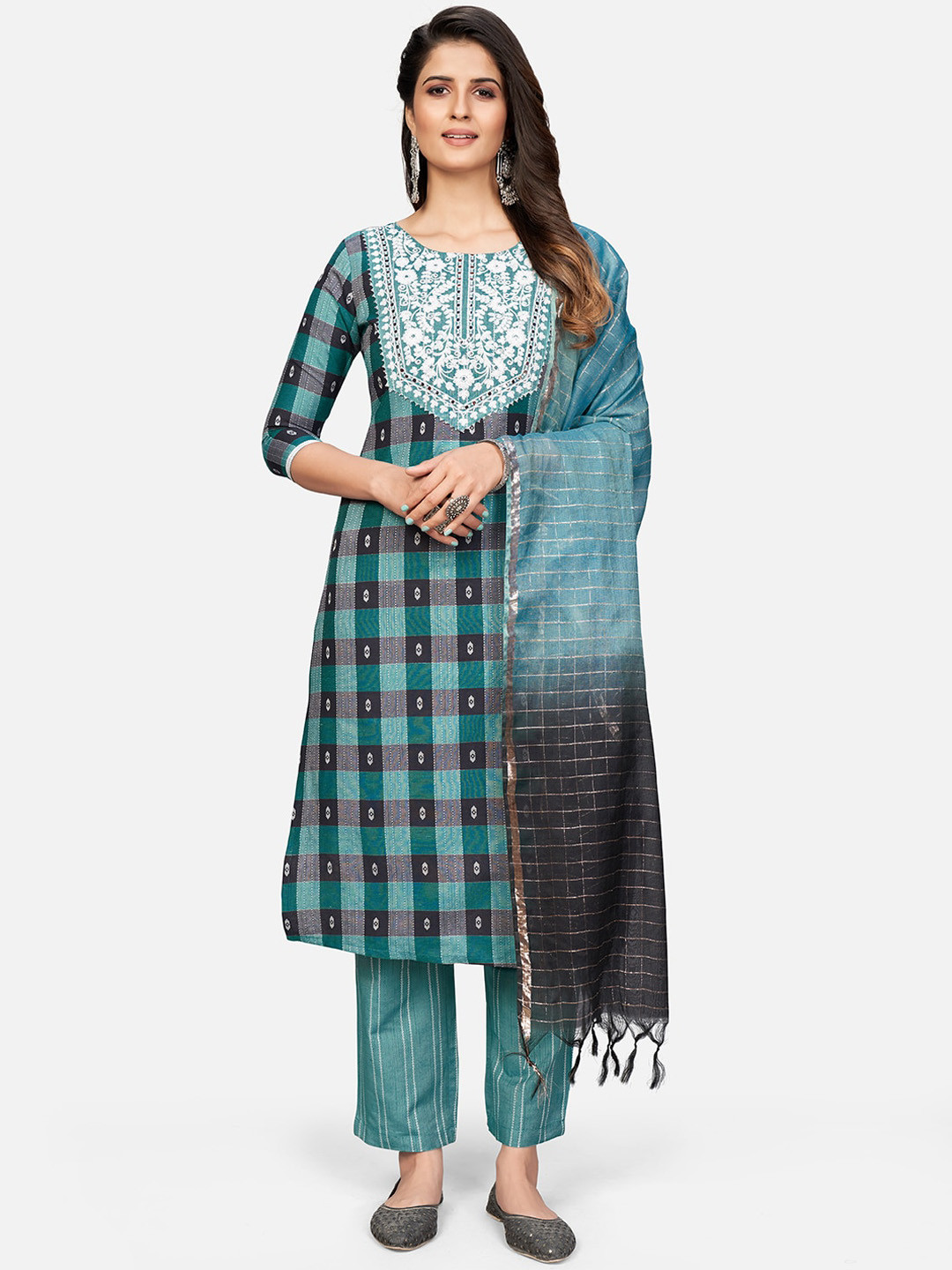 Vbuyz Women Turquoise Blue Ethnic Motifs Printed Panelled Cotton Blend Kurta with Trousers & With Dupatta
Vbuyz Women Turquoise Blue Ethnic Motifs Printed Panelled Cotton Blend Kurta with Trousers & With Dupatta