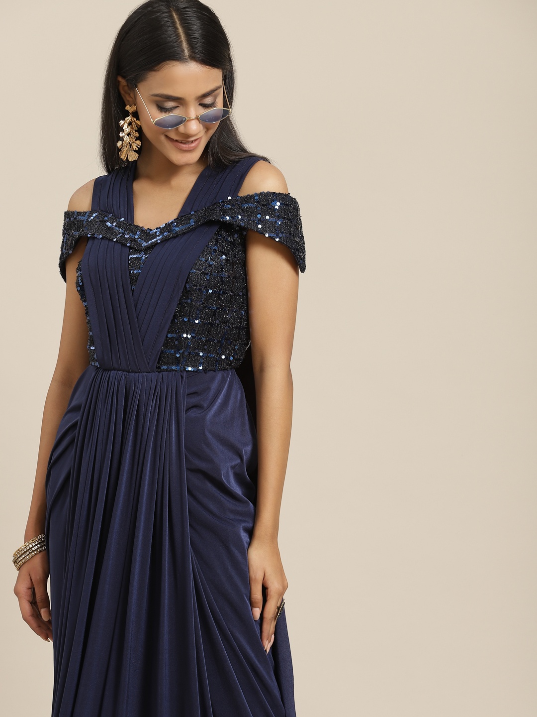 Grancy Women Navy Blue Solid Ready to Wear Saree