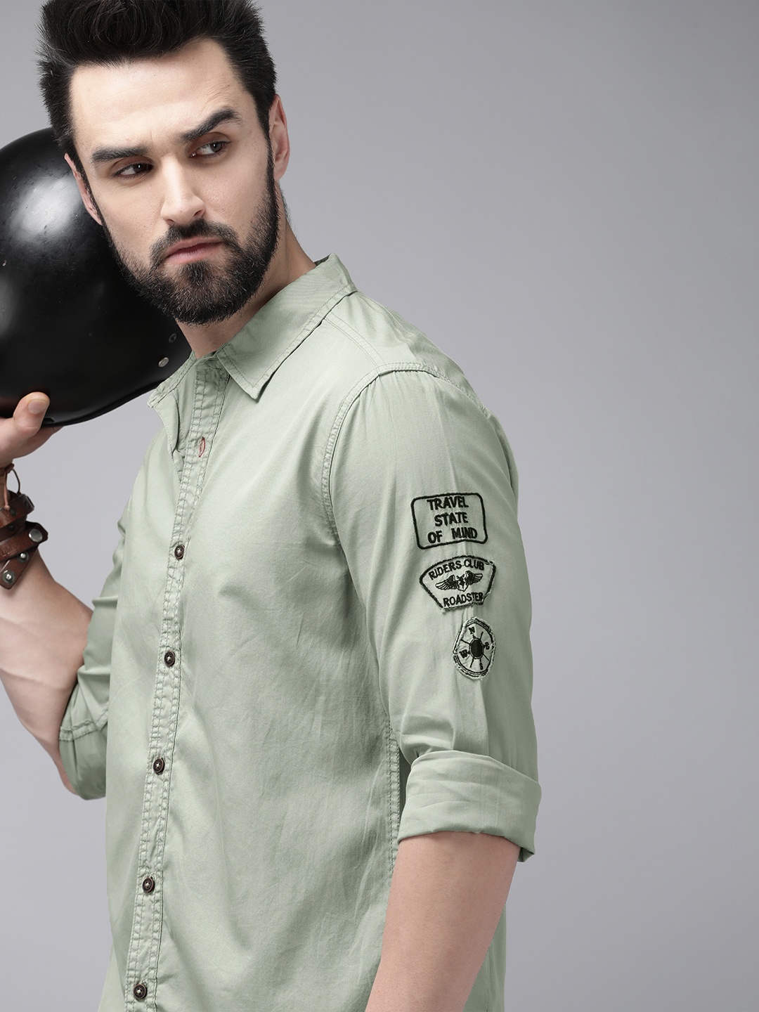 The Roadster Lifestyle Co. Men Light Olive Green Embroidered Pure Cotton Casual Shirt
The Roadster Lifestyle Co. Men Light Olive Green Embroidered Pure Cotton Casual Shirt
