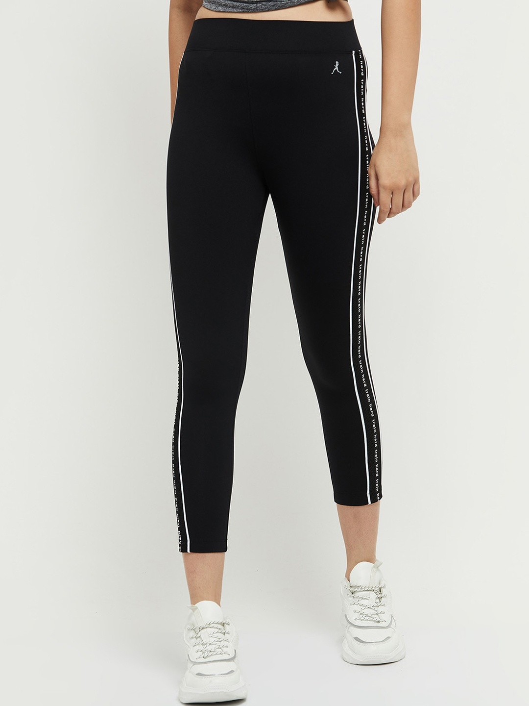 max Women Black Solid Tights