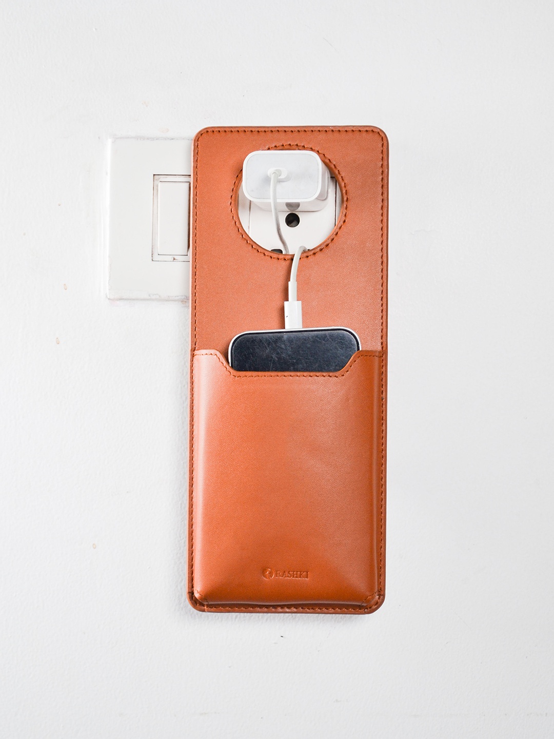 RASHKI Tan Phone and Charger Wall Holder