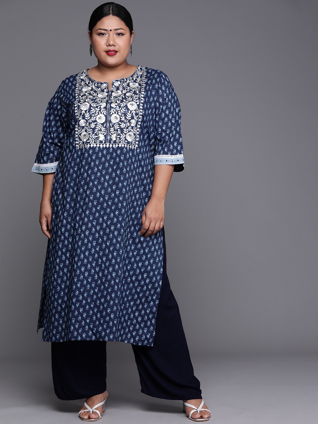 EXTRA LOVE BY LIBAS Plus Size Women Blue & White Pure Cotton Floral Yoke Design Kurta
EXTRA LOVE BY LIBAS Plus Size Women Blue & White Pure Cotton Floral Yoke Design Kurta