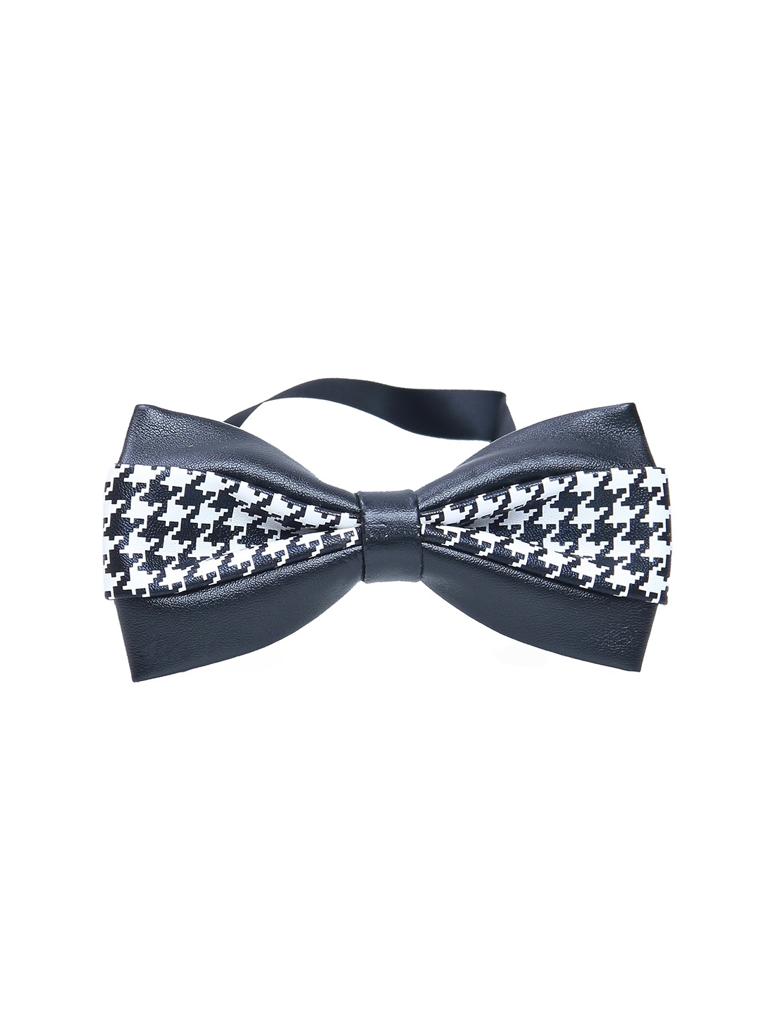 Calvadoss Men Black & White Colourblocked Bow Tie