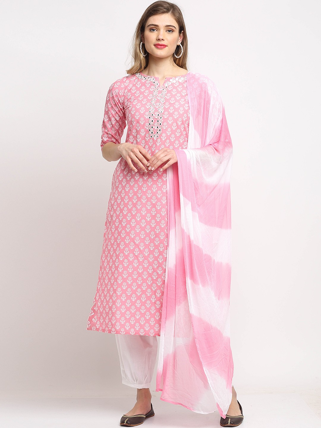 Roly Poly Women Pink Floral Printed Mirror Work Pure Cotton Kurta with Trousers & With Dupatta
Roly Poly Women Pink Floral Printed Mirror Work Pure Cotton Kurta with Trousers & With Dupatta