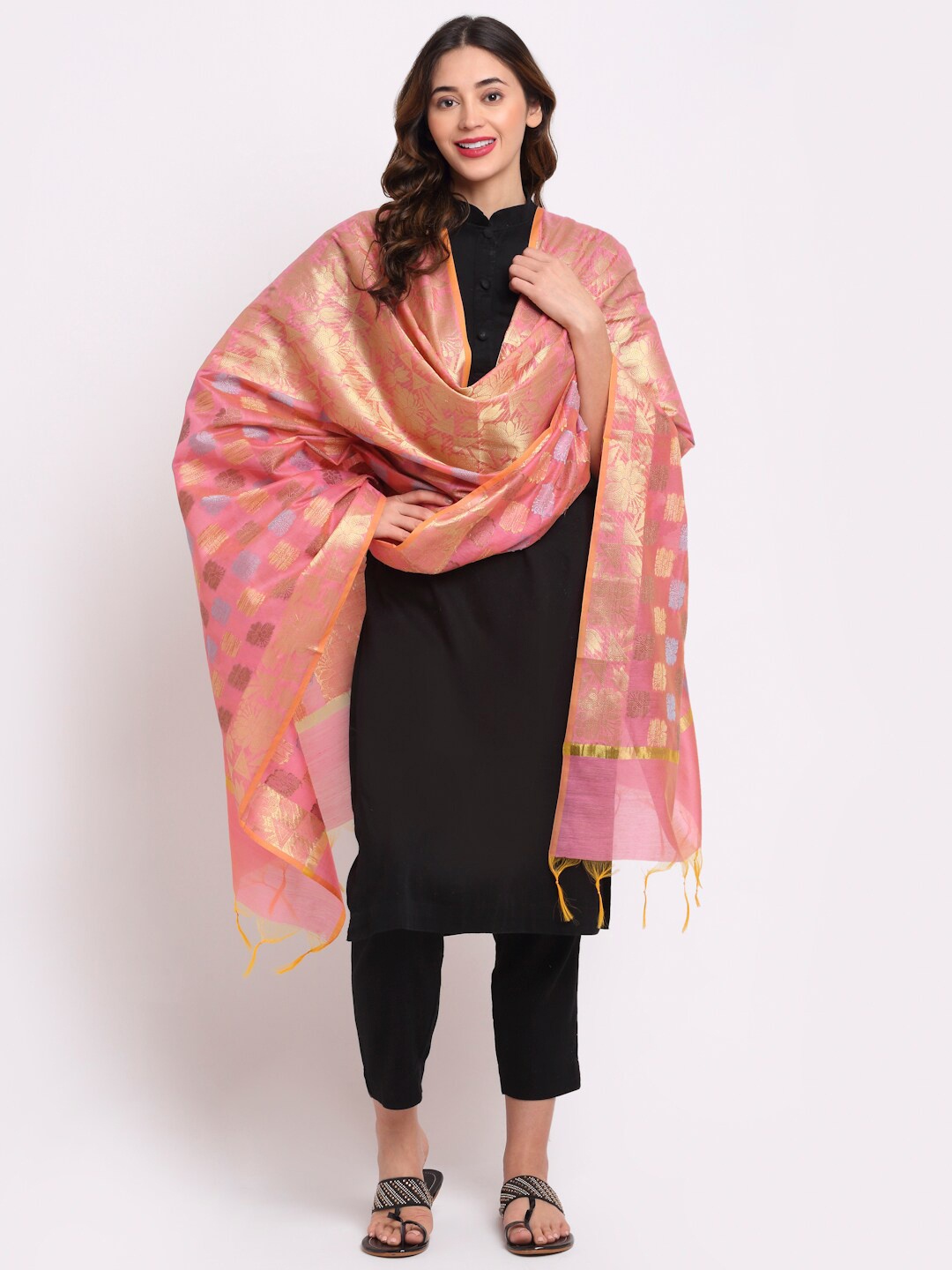 LOOM LEGACY Pink & Gold-Toned Ethnic Motifs Woven Design Cotton Silk Dupatta with Zari
LOOM LEGACY Pink & Gold-Toned Ethnic Motifs Woven Design Cotton Silk Dupatta with Zari