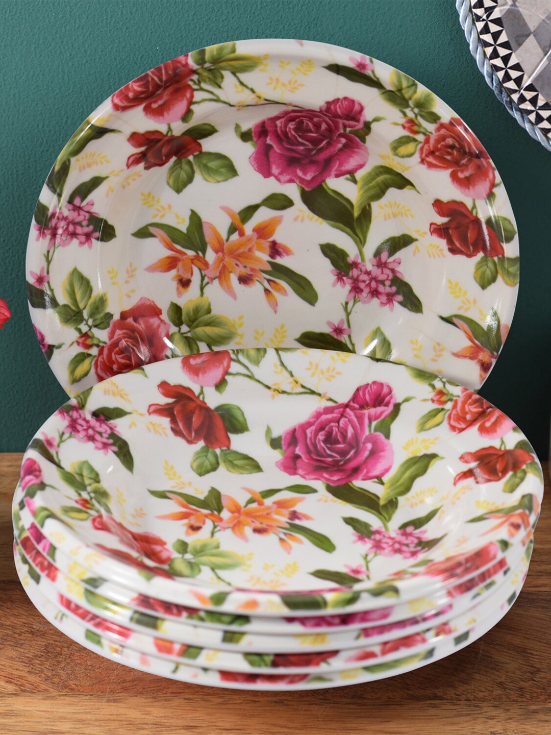 Gallery99 Multicoloured Set Of 6 Floral Printed Melamine Quarter Serving Plates, Multi
Gallery99 Multicoloured Set Of 6 Floral Printed Melamine Quarter Serving Plates, Multi