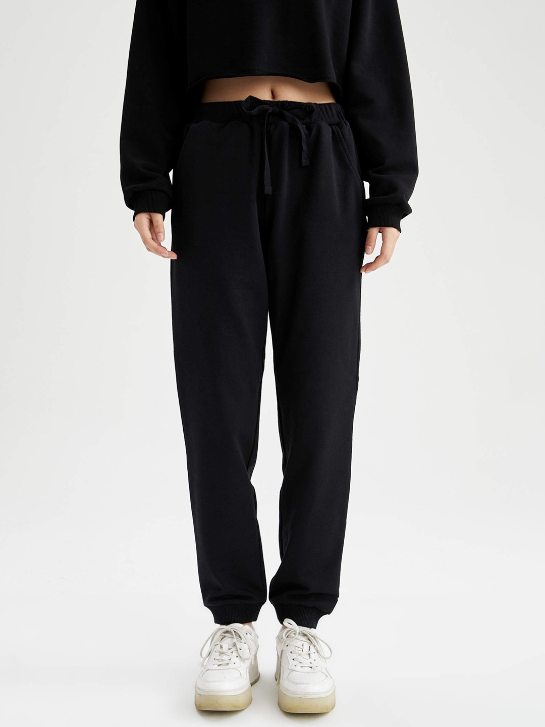DeFacto Women Black Regular Fit Joggers