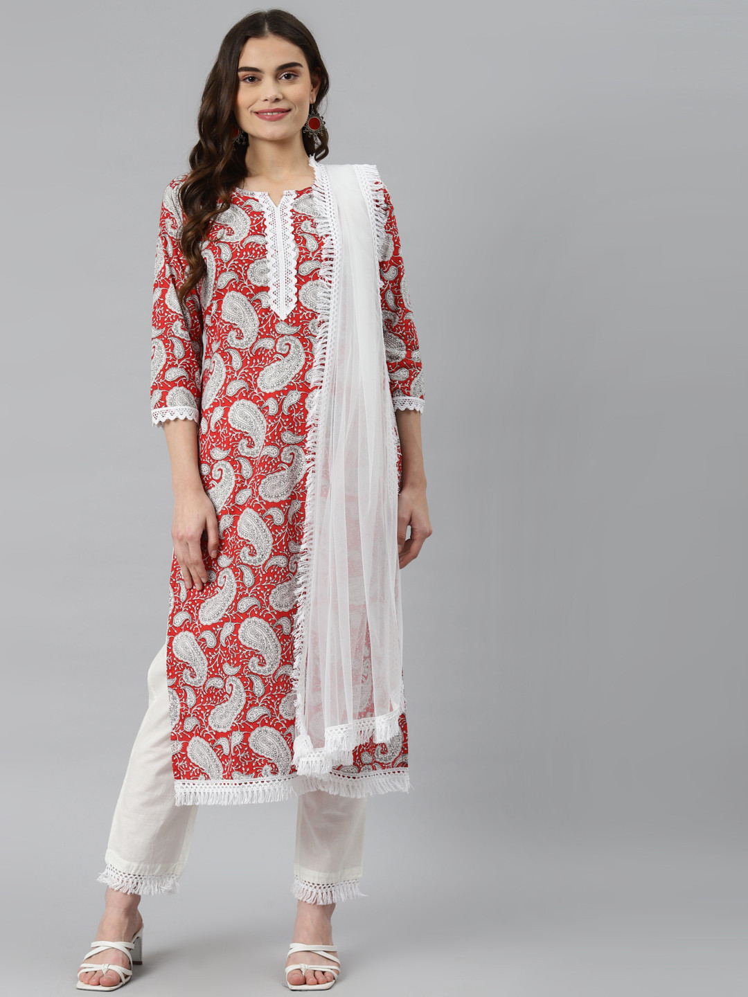 Nirkhi Women Red & White Paisley Printed Pure Cotton Kurta with Trousers & Dupatta 
Nirkhi Women Red & White Paisley Printed Pure Cotton Kurta with Trousers & Dupatta