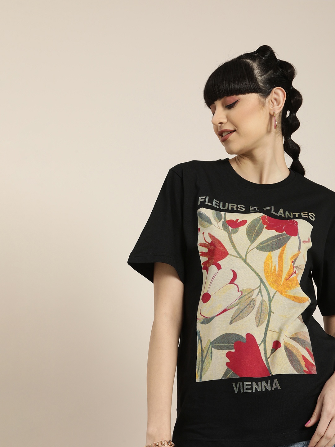 DILLINGER Women Black & Beige Floral Pure Cotton Drop-Shoulder Sleeves OversizedT-shirt
DILLINGER Women Black & Beige Floral Pure Cotton Drop-Shoulder Sleeves OversizedT-shirt