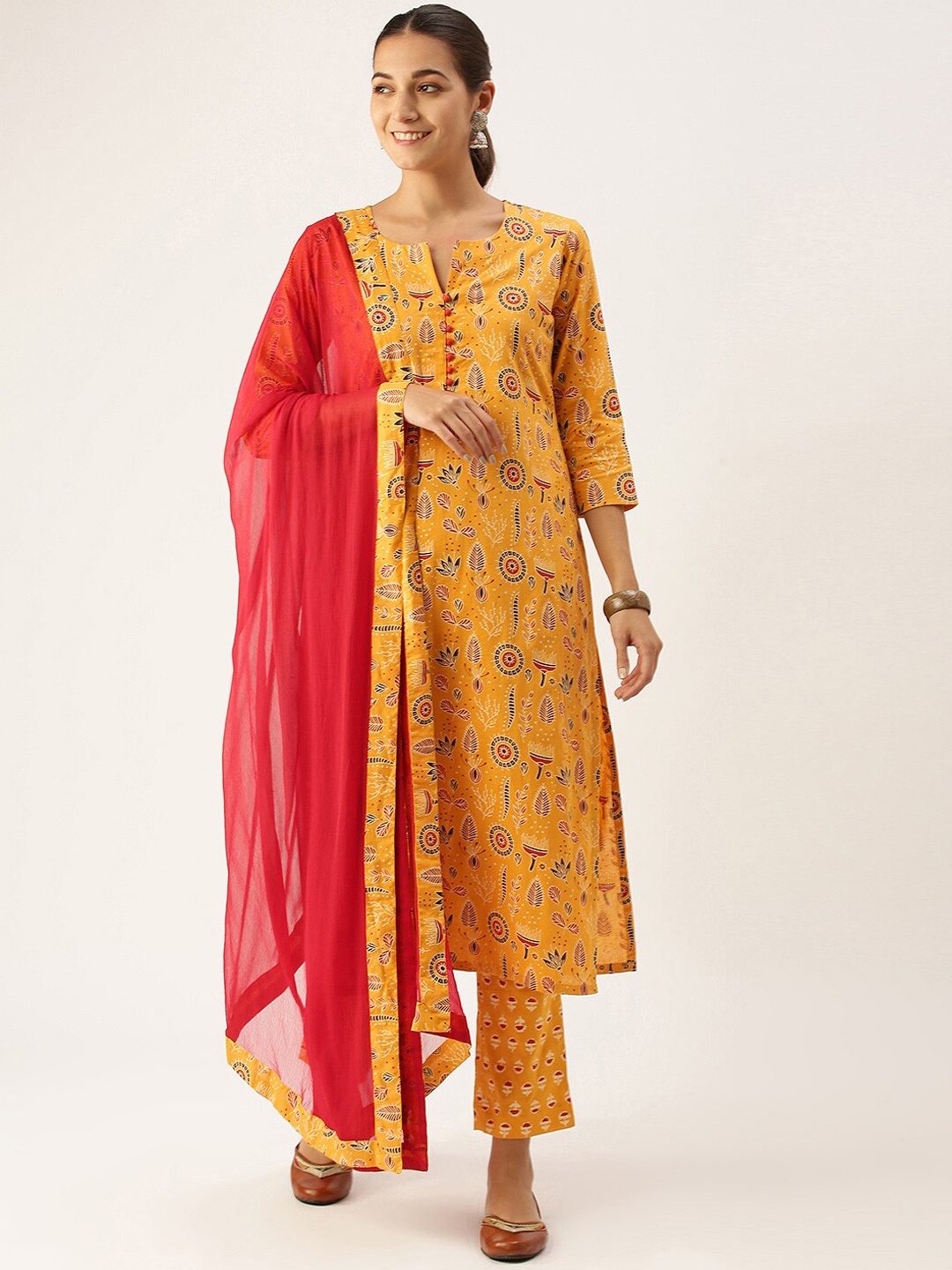 Somras Women Yellow Ethnic Motifs Printed Pure Cotton Kurta with Palazzos & With Dupatta
Somras Women Yellow Ethnic Motifs Printed Pure Cotton Kurta with Palazzos & With Dupatta