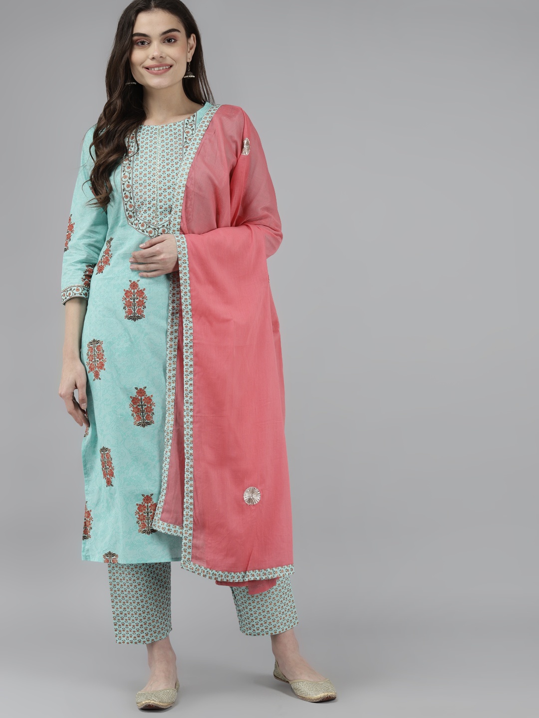 Yufta Women Blue & Orange Ethnic Motifs Printed Pure Cotton Kurta with Trousers & Dupatta
Yufta Women Blue & Orange Ethnic Motifs Printed Pure Cotton Kurta with Trousers & Dupatta