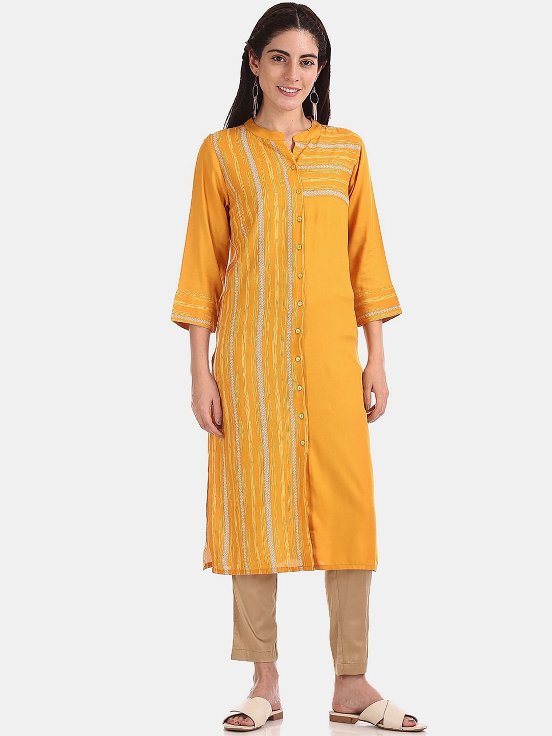 Karigari Women Mustard Printed Kurta