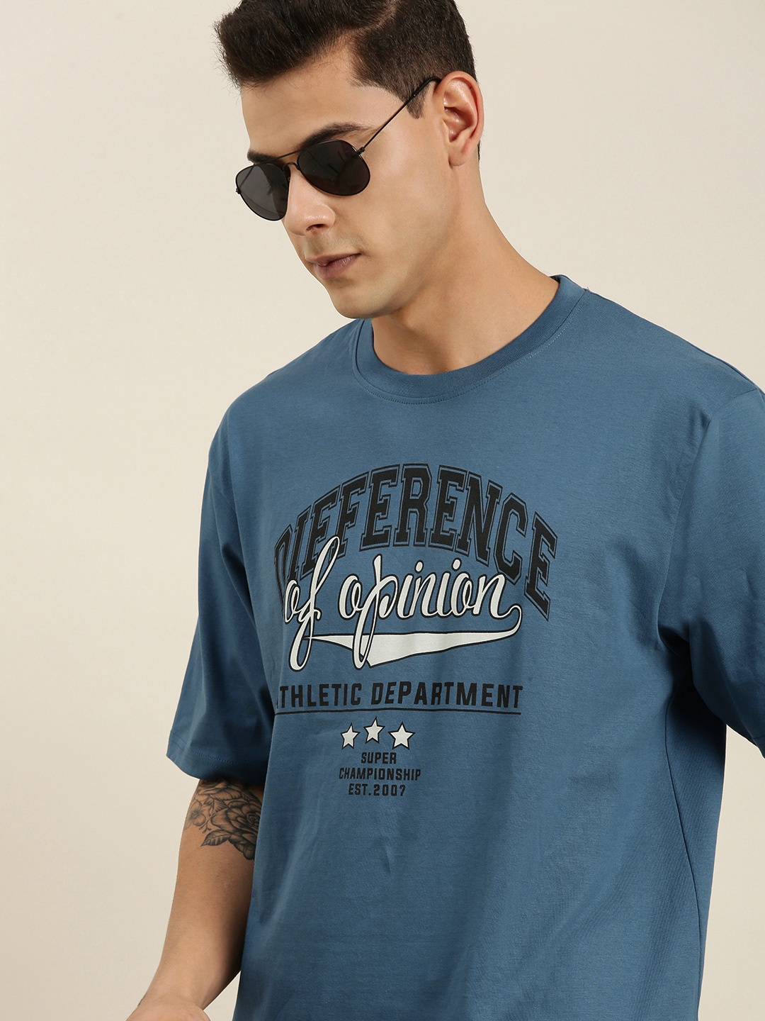 Difference of Opinion Men Blue Typography Print Drop-Shoulder Sleeves Pure Cotton T-shirt
Difference of Opinion Men Blue Typography Print Drop-Shoulder Sleeves Pure Cotton T-shirt