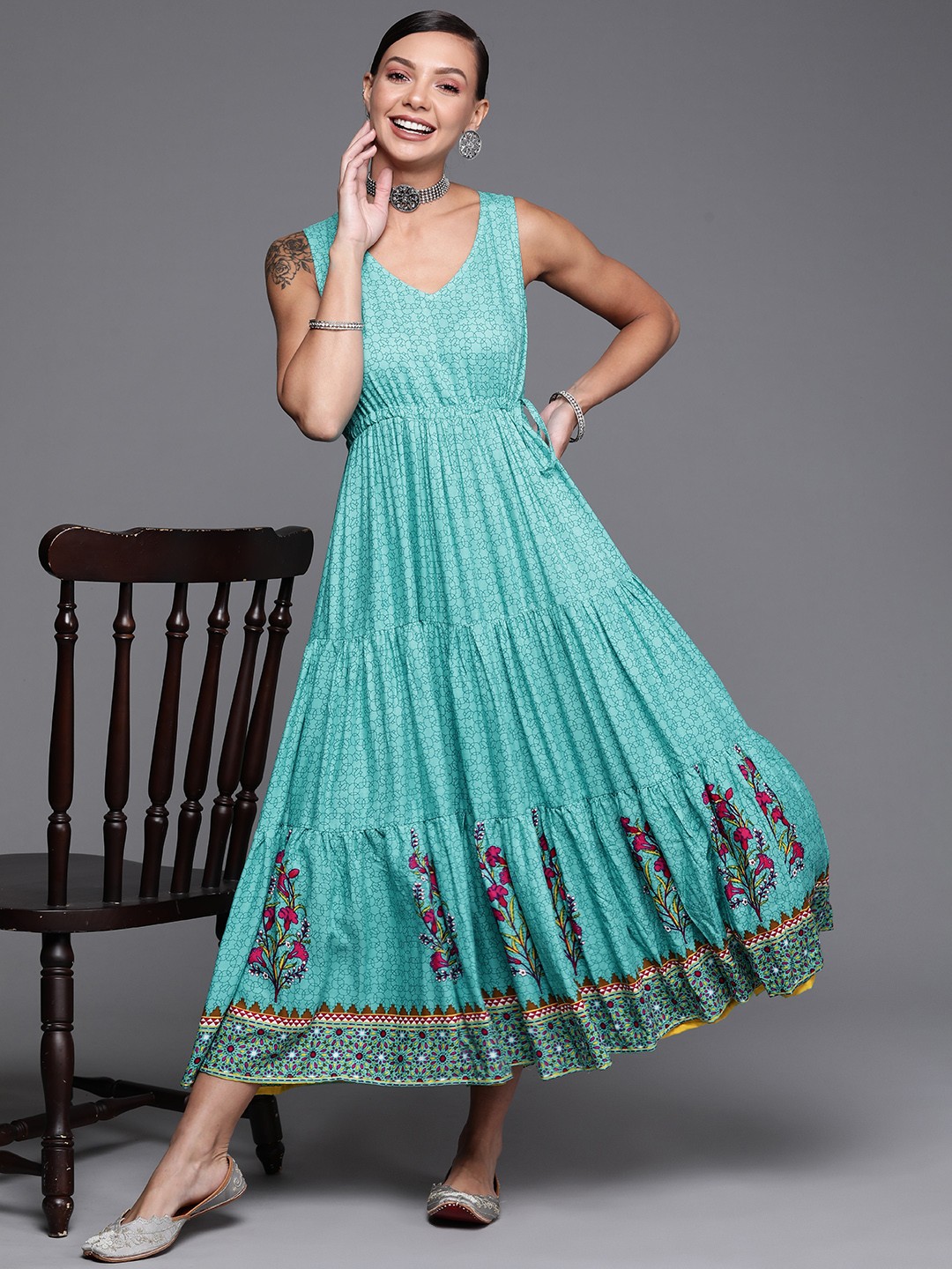 PINKSKY Turquoise Blue & Pink Geometric & Floral Print V-Neck Pleated Fit & Flare Dress
PINKSKY Turquoise Blue & Pink Geometric & Floral Print V-Neck Pleated Fit & Flare Dress