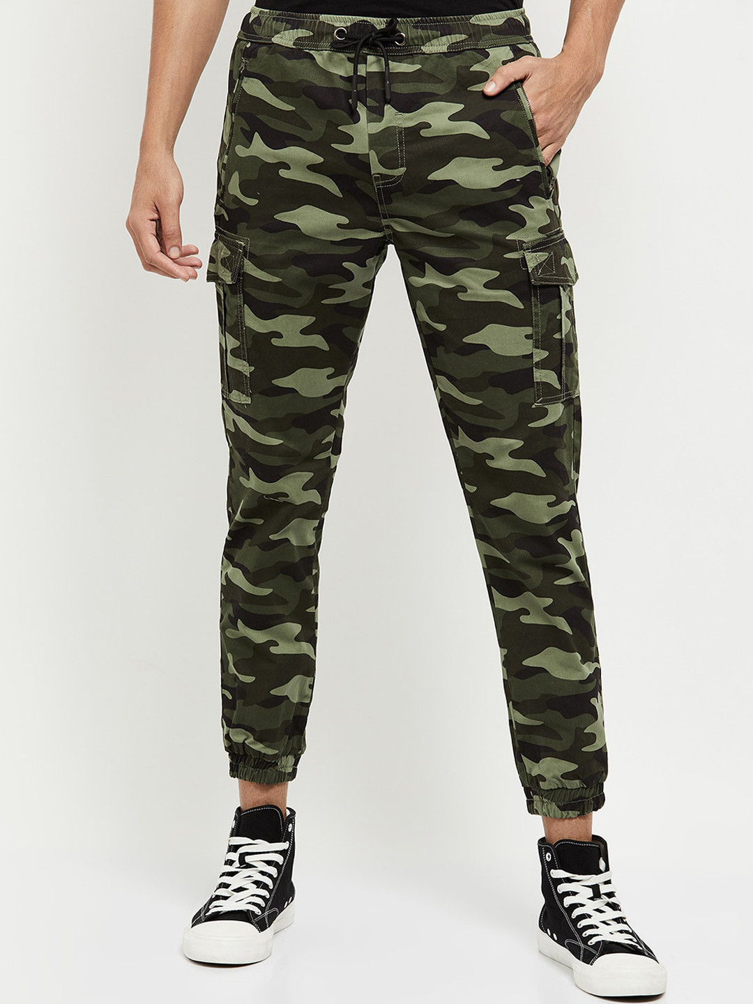 max Men Green Camouflage Printed Cargos Trousers
max Men Green Camouflage Printed Cargos Trousers