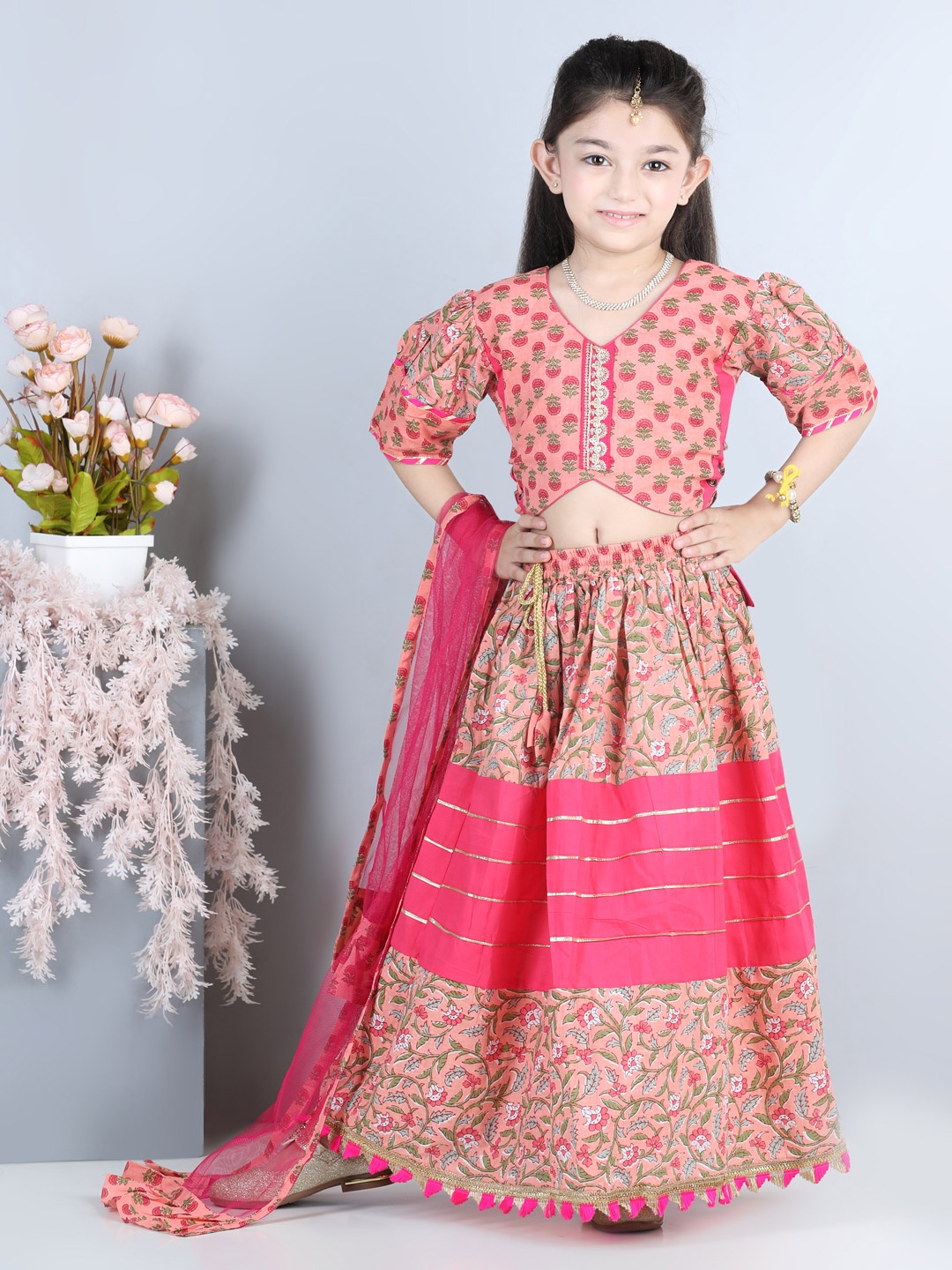Kinder Kids Girls Pink & Green Block Print Ready to Wear Lehenga & Blouse With Dupatta
Kinder Kids Girls Pink & Green Block Print Ready to Wear Lehenga & Blouse With Dupatta