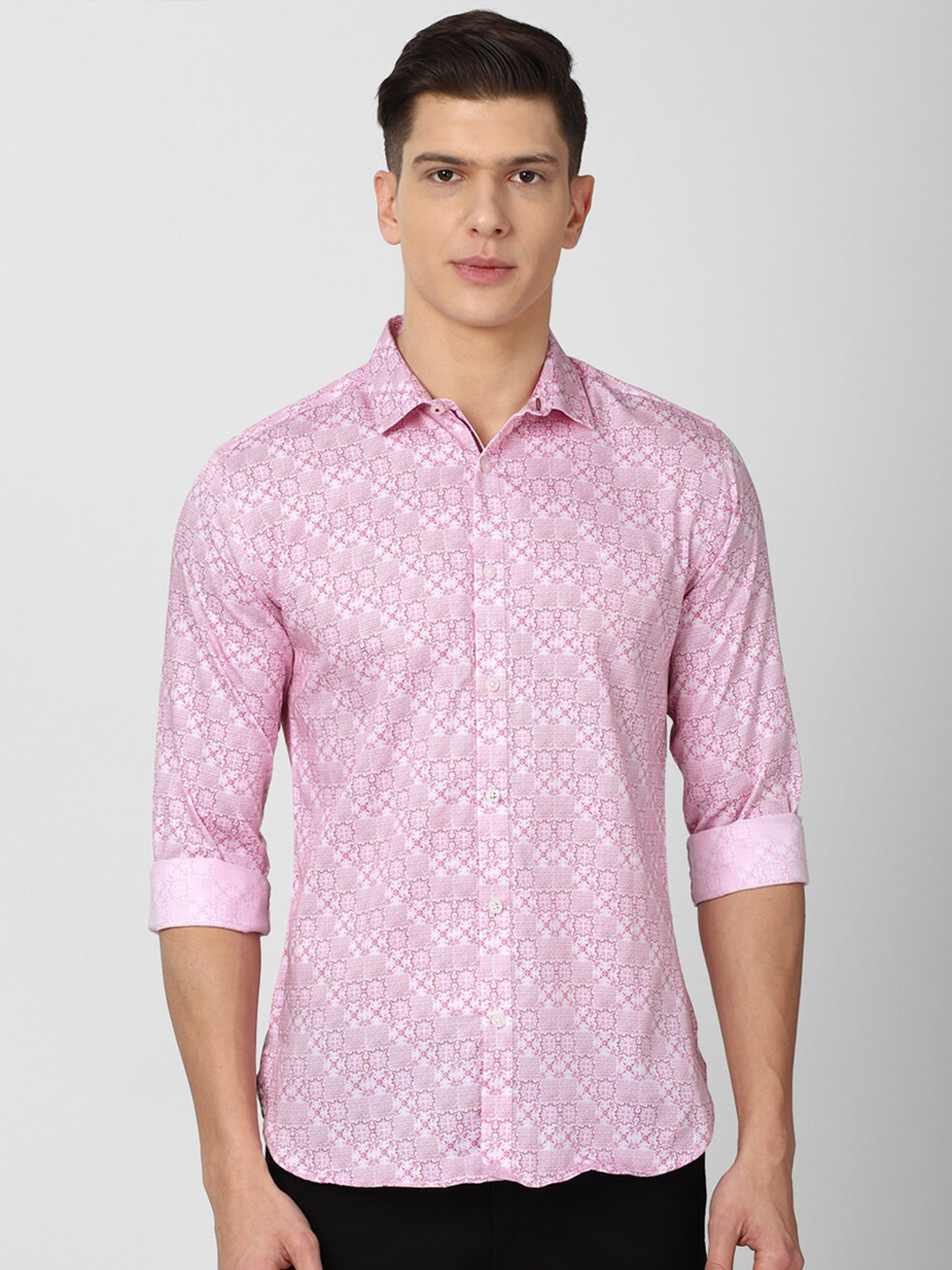 V Dot Men Pink Slim Fit Printed Pure Cotton Casual Shirt
V Dot Men Pink Slim Fit Printed Pure Cotton Casual Shirt