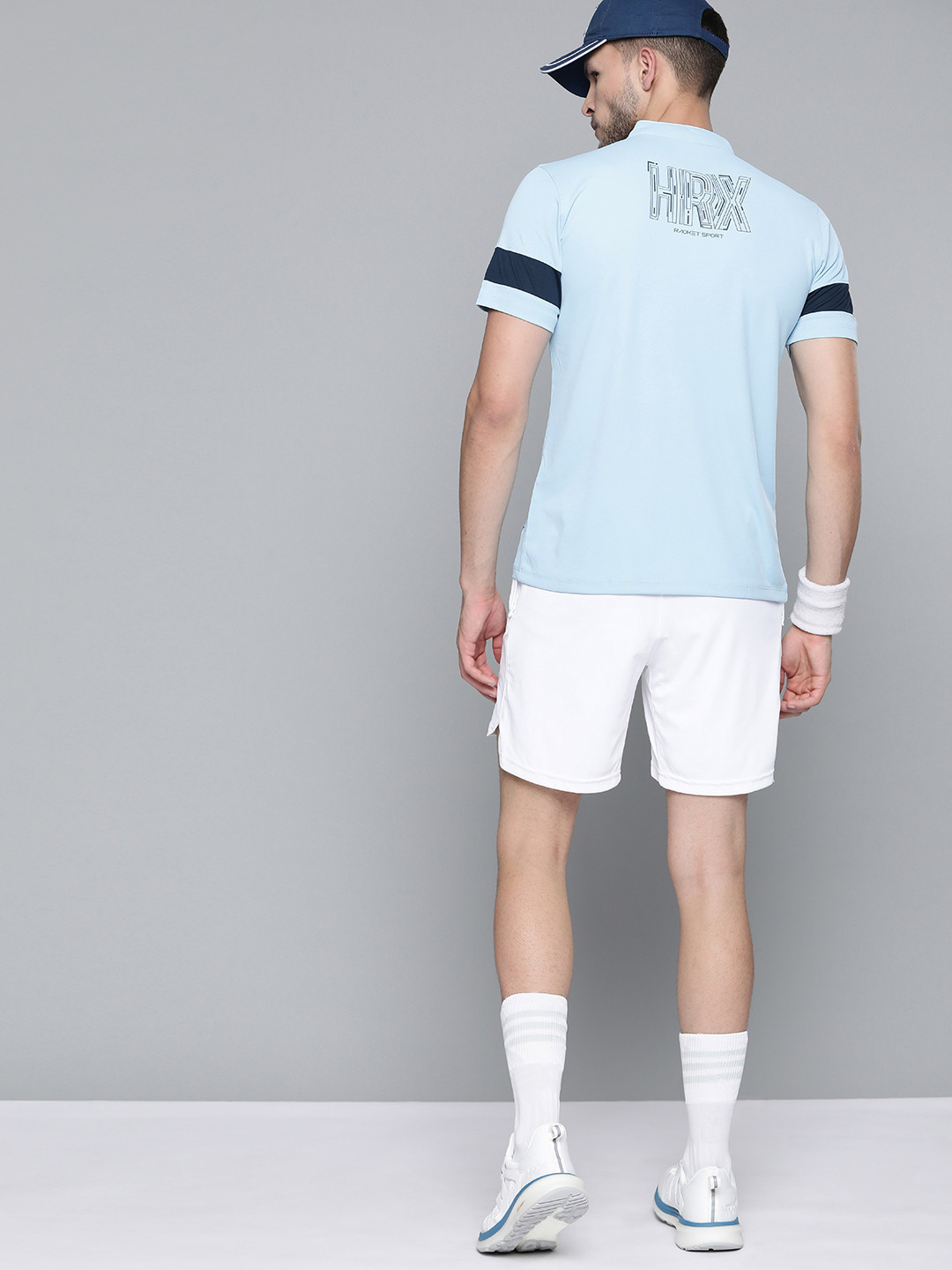 HRX By Hrithik Roshan Racketsport Men Crystal Blue Rapid-Dry Brand Carrier Tshirts
HRX By Hrithik Roshan Racketsport Men Crystal Blue Rapid-Dry Brand Carrier Tshirts