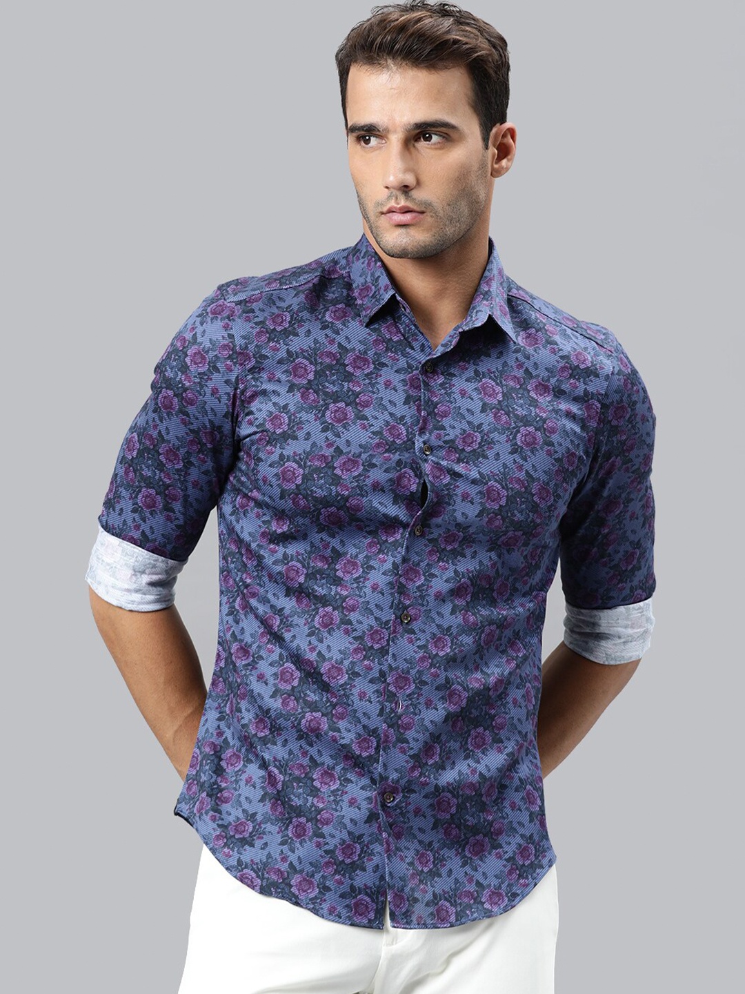 RARE RABBIT Men Blue & Purple Custom Slim Fit Floral Printed Casual Shirt
RARE RABBIT Men Blue & Purple Custom Slim Fit Floral Printed Casual Shirt