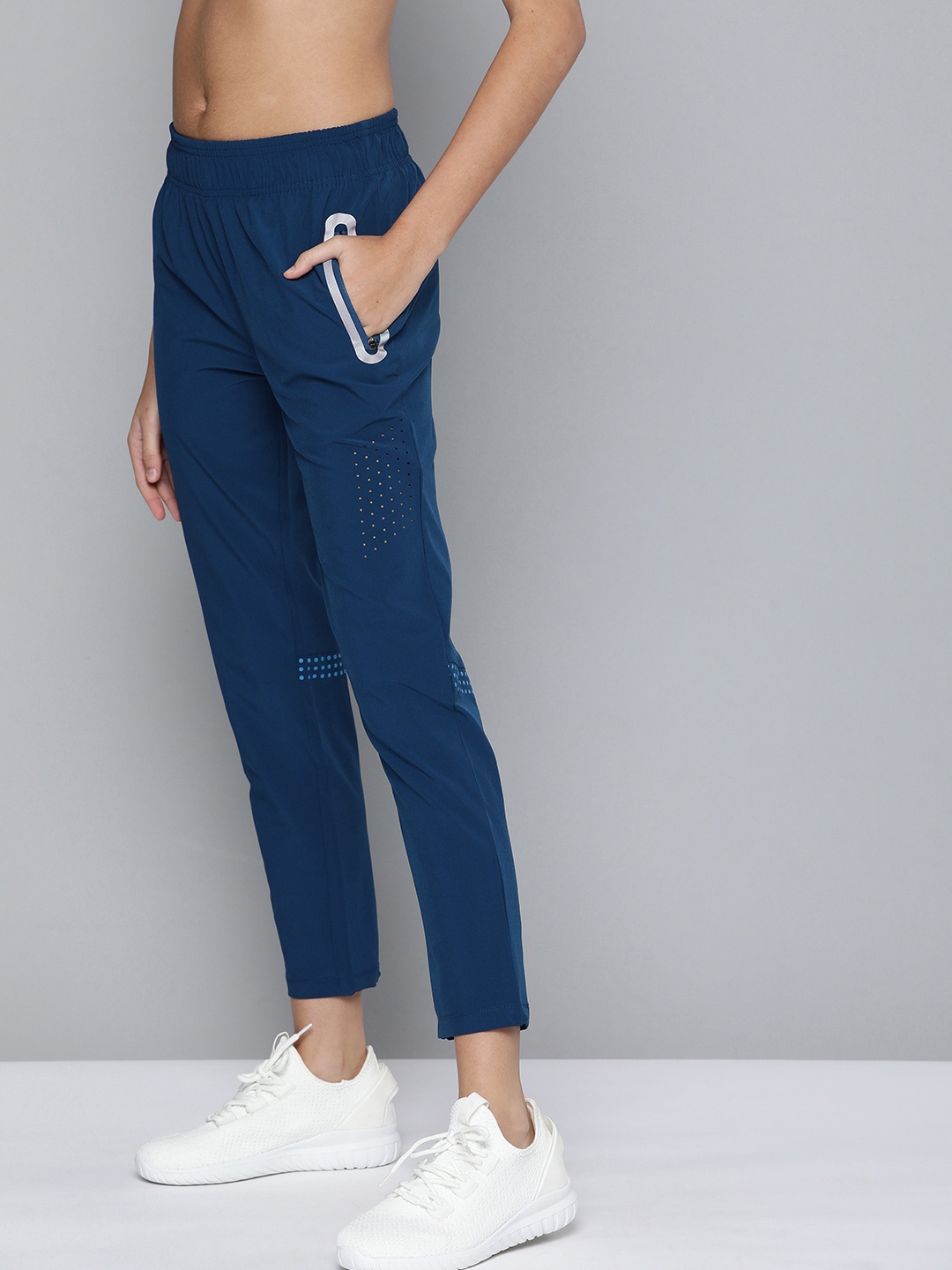 HRX by Hrithik Roshan Women Rapid-Dry Antimicrobial Slim-Fit Running Cropped Track Pants, Blue
HRX by Hrithik Roshan Women Rapid-Dry Antimicrobial Slim-Fit Running Cropped Track Pants, Blue