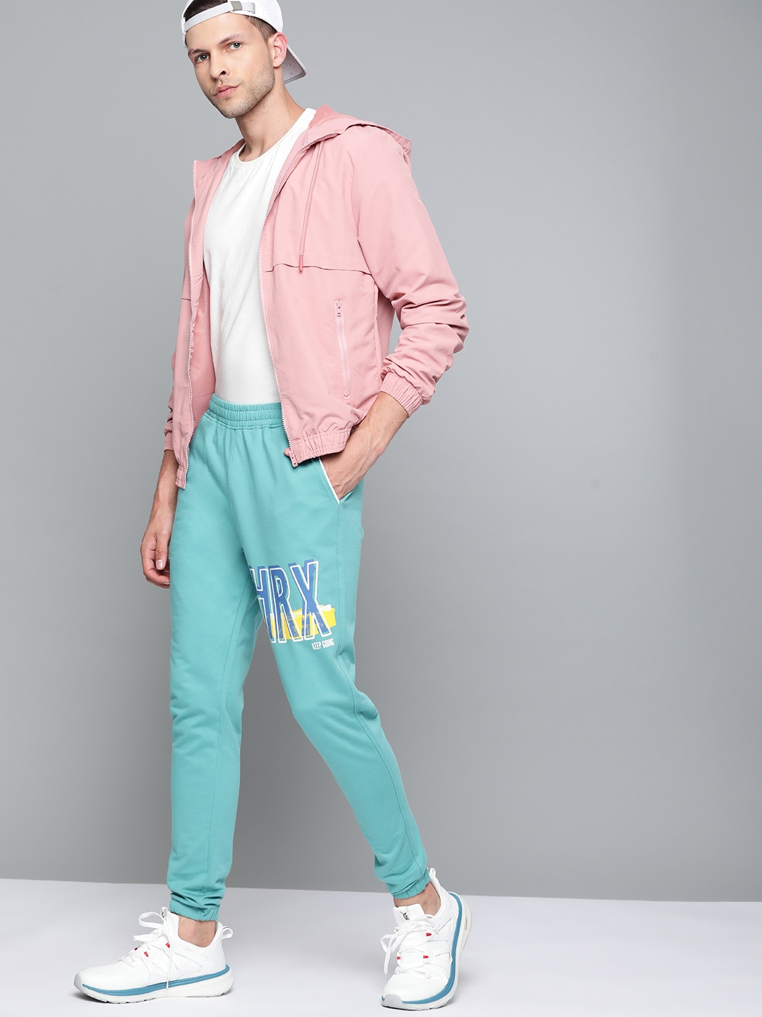 HRX By Hrithik Roshan Lifestyle Men Porcelain Bio-Wash Brand Carrier Track Pants, Blue
HRX By Hrithik Roshan Lifestyle Men Porcelain Bio-Wash Brand Carrier Track Pants, Blue