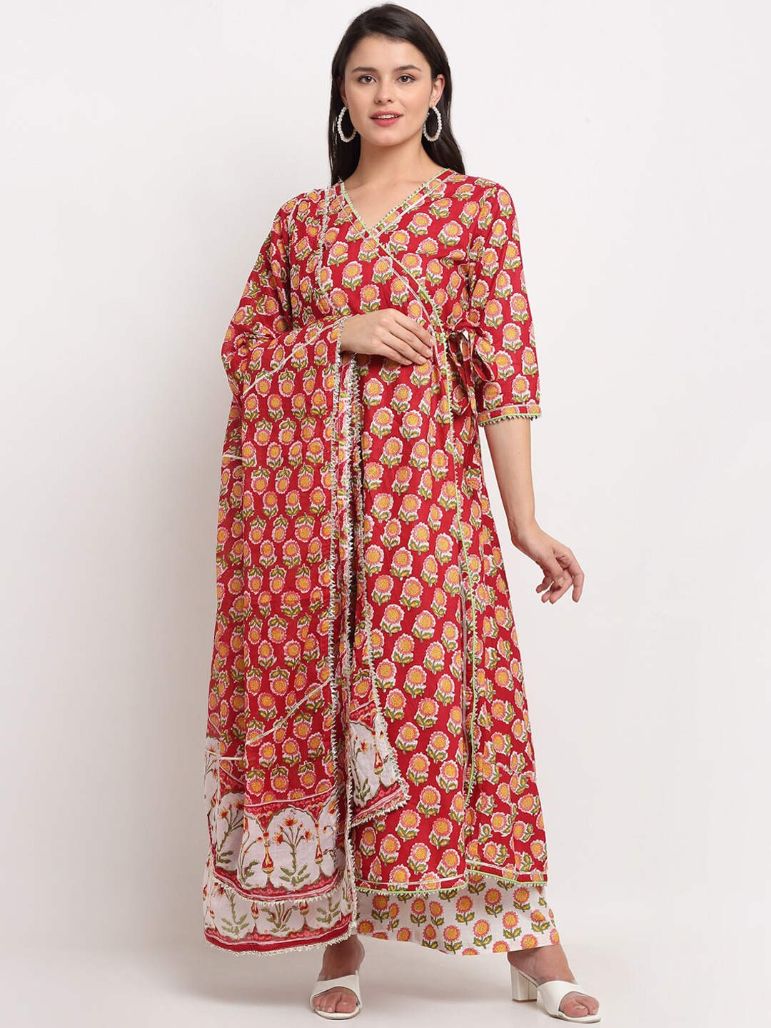 The Mini NEEDLE Women Red Floral Printed Angrakha Pure Cotton Kurta & Palazzo With Dupatta
The Mini NEEDLE Women Red Floral Printed Angrakha Pure Cotton Kurta & Palazzo With Dupatta