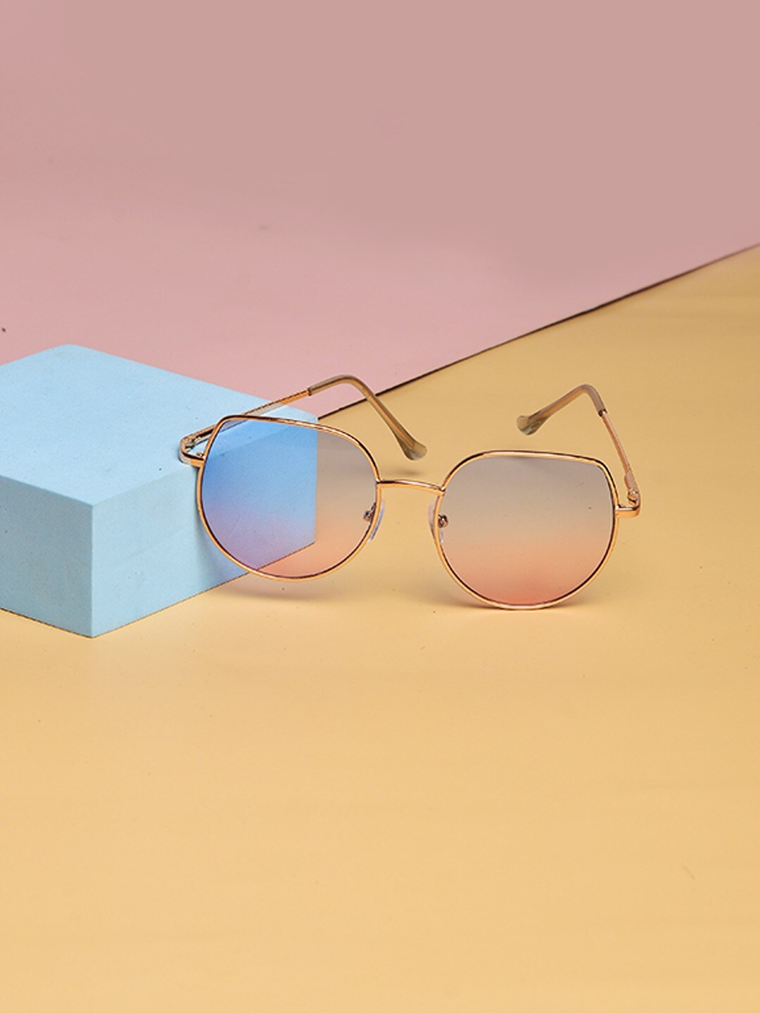 POPLINS Unisex Kids Blue Lens & Rose Gold-Toned Round Sunglasses With UV Protected Lens
POPLINS Unisex Kids Blue Lens & Rose Gold-Toned Round Sunglasses With UV Protected Lens
