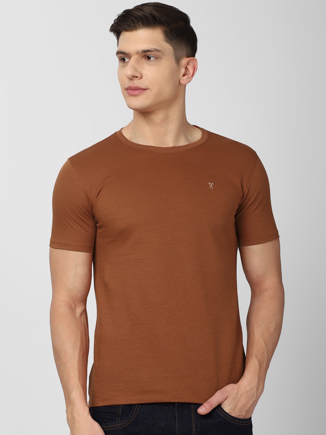 V Dot Men Brown Slim Fit Solid T-shirt