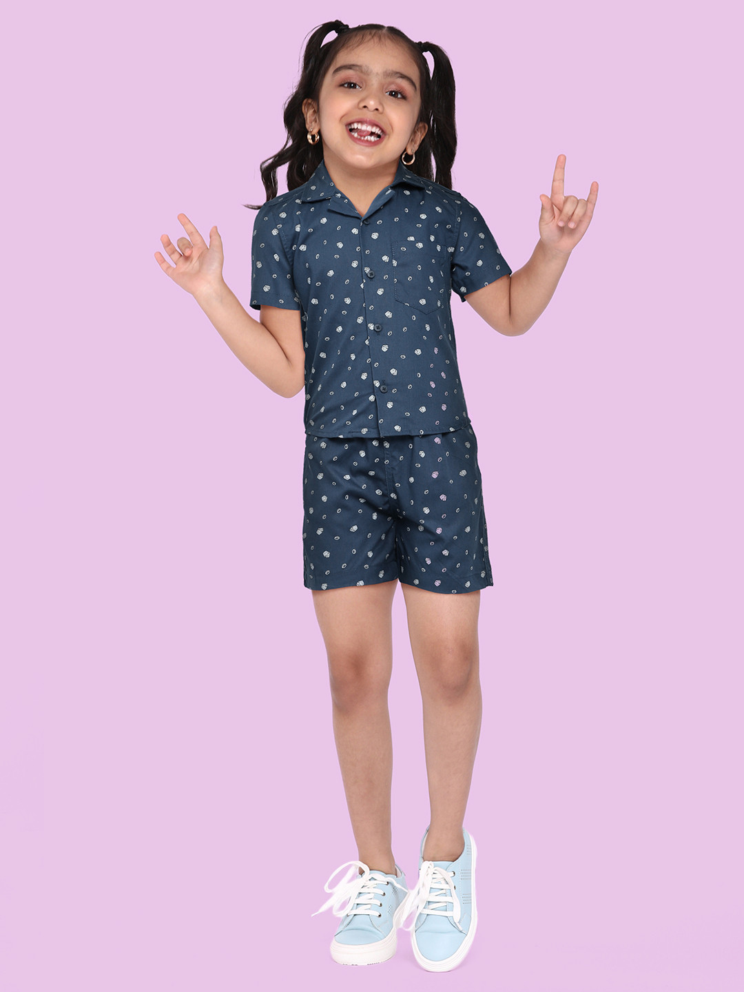 URBAN HUG Kids Blue Printed Shirt with Shorts 
URBAN HUG Kids Blue Printed Shirt with Shorts