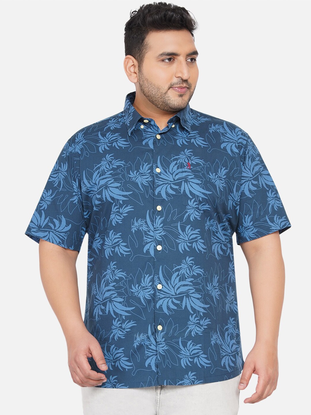 Santonio Men Plus Size Blue Floral Printed Comfort Regular-Fit Pure Cotton Casual Shirt
Santonio Men Plus Size Blue Floral Printed Comfort Regular-Fit Pure Cotton Casual Shirt