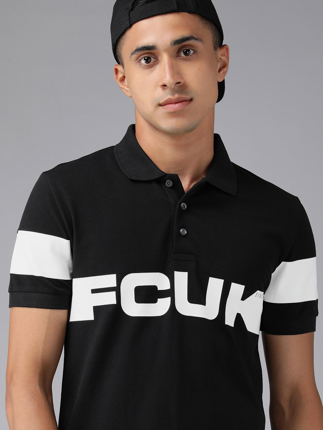 French Connection Men Black & White Printed Slim Fit Pure Cotton Polo Collar T-shirt
French Connection Men Black & White Printed Slim Fit Pure Cotton Polo Collar T-shirt