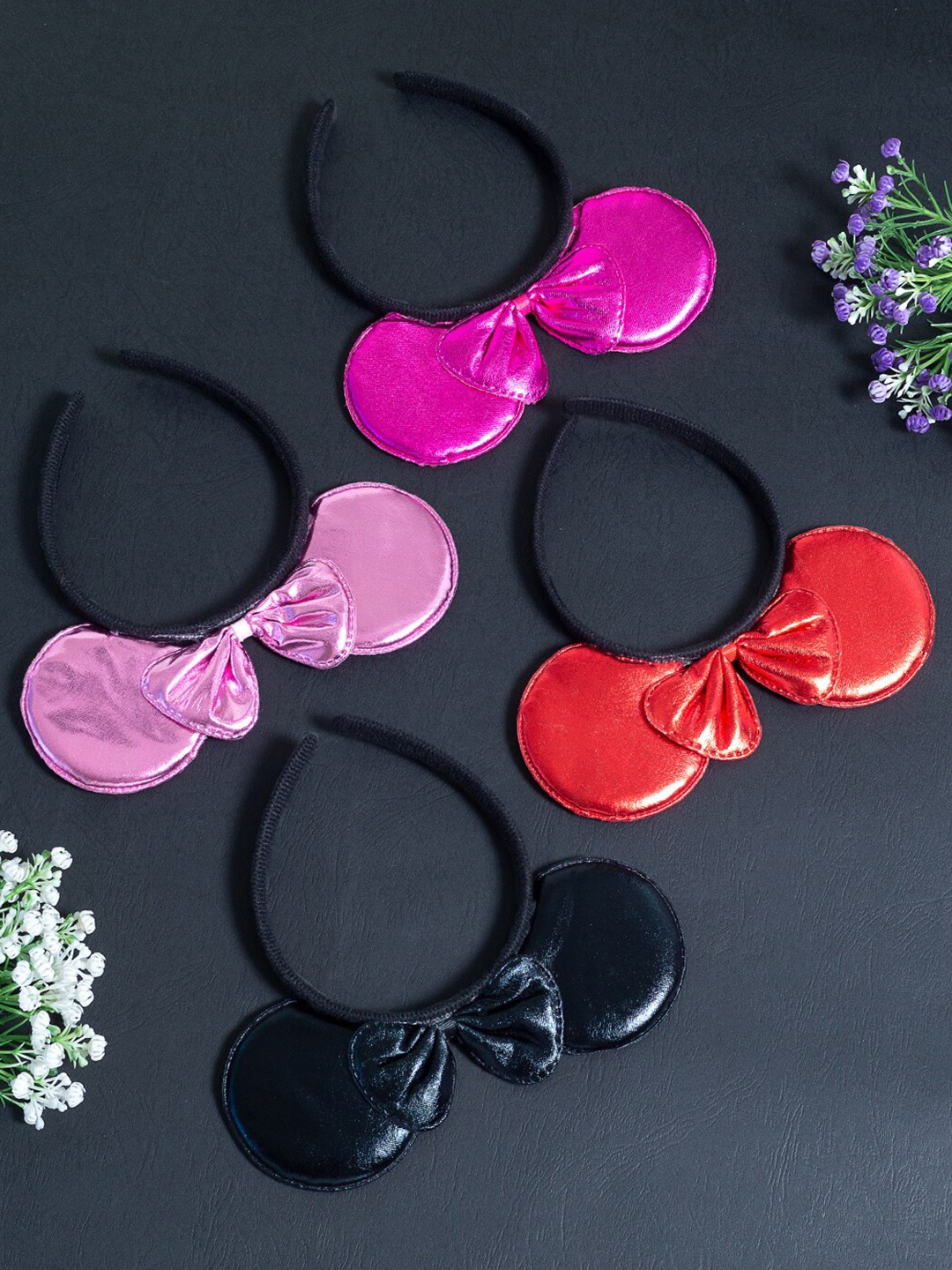 Golden Peacock Girls Red & Black Set of 4 Embellished Mickey Mouse Ears & Bow Hairband
Golden Peacock Girls Red & Black Set of 4 Embellished Mickey Mouse Ears & Bow Hairband
