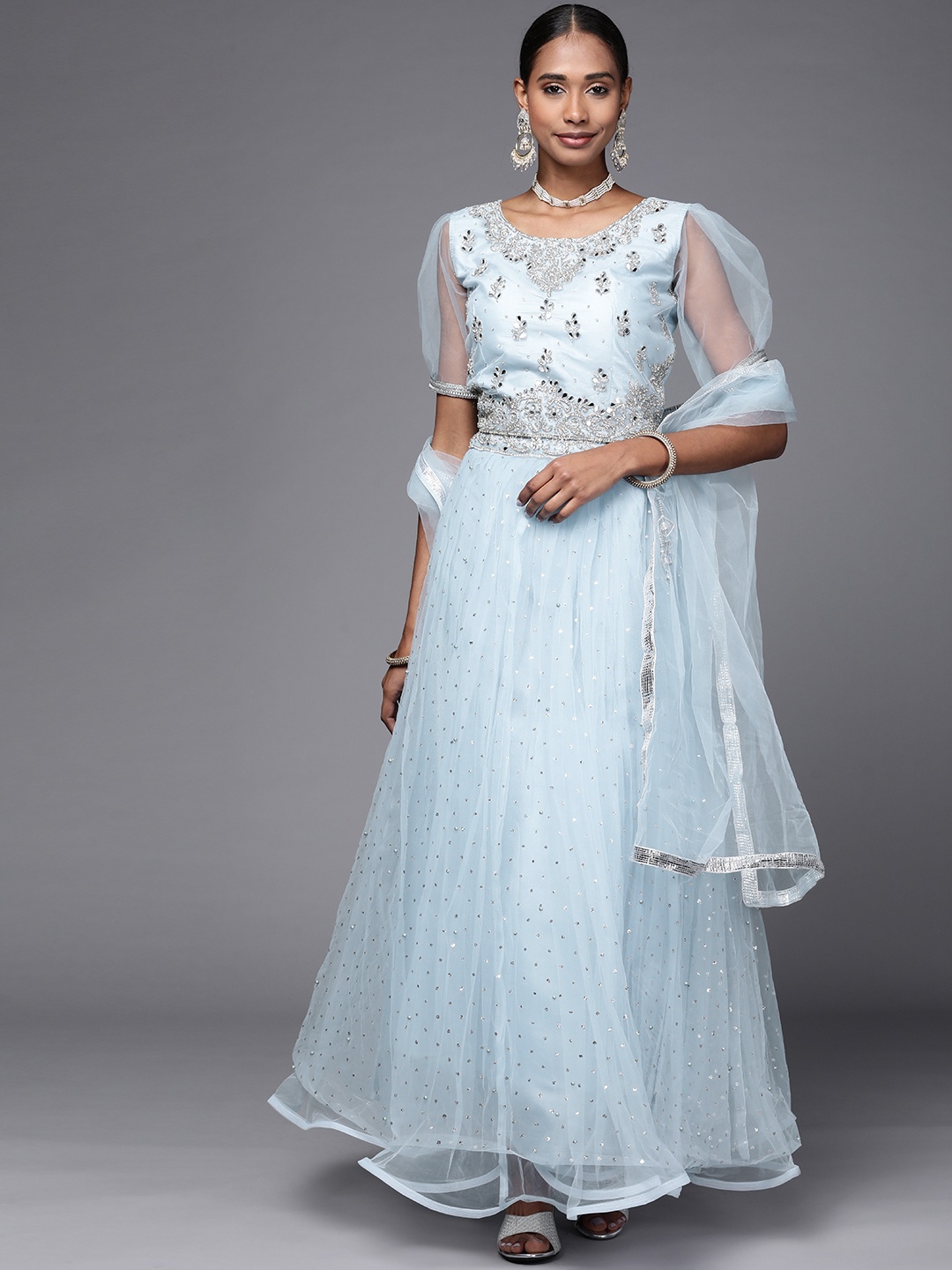Chhabra 555 Blue Embroidered Mirror Work Made to Measure Lehenga & Blouse With Dupatta
Chhabra 555 Blue Embroidered Mirror Work Made to Measure Lehenga & Blouse With Dupatta