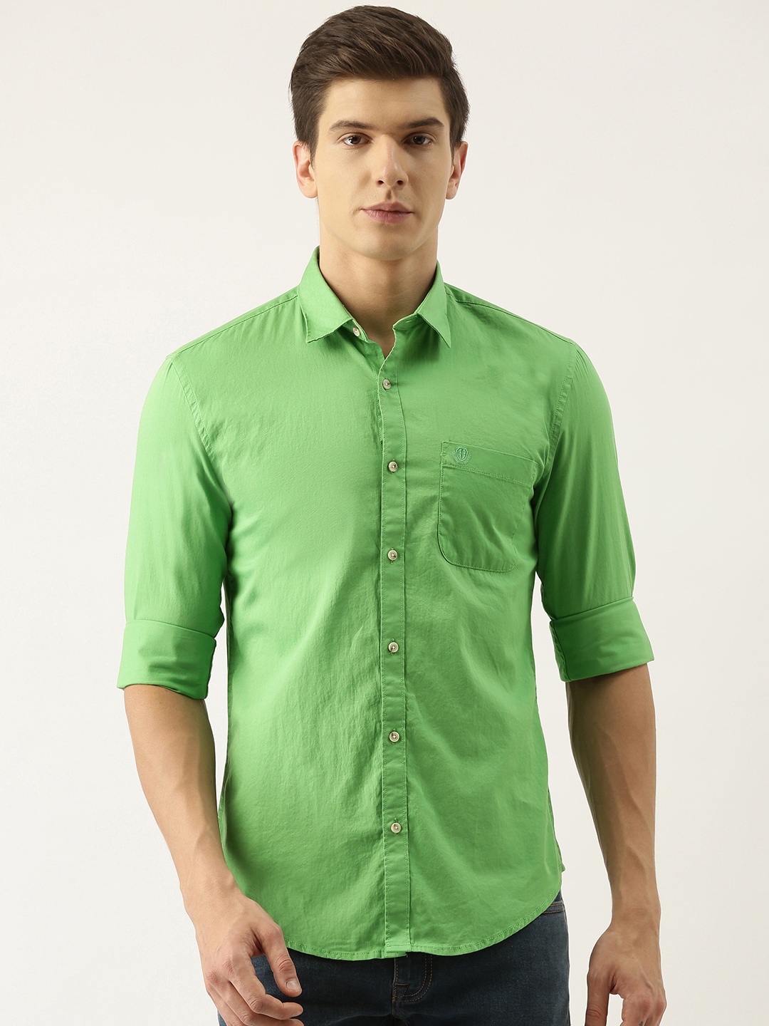 PETER ENGLAND UNIVERSITY Men Green Super Slim Fit Solid Opaque Pure Cotton Casual Shirt
PETER ENGLAND UNIVERSITY Men Green Super Slim Fit Solid Opaque Pure Cotton Casual Shirt