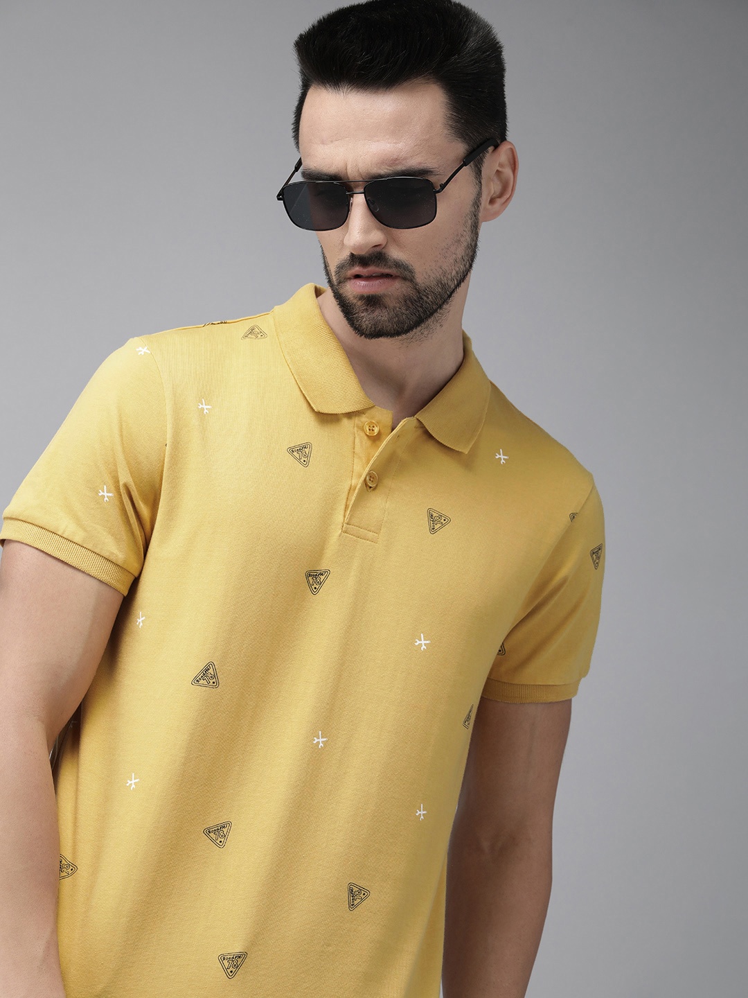 The Roadster Lifestyle Co Men Yellow & Black Printed Polo Collar Pure Cotton T-shirt
The Roadster Lifestyle Co Men Yellow & Black Printed Polo Collar Pure Cotton T-shirt